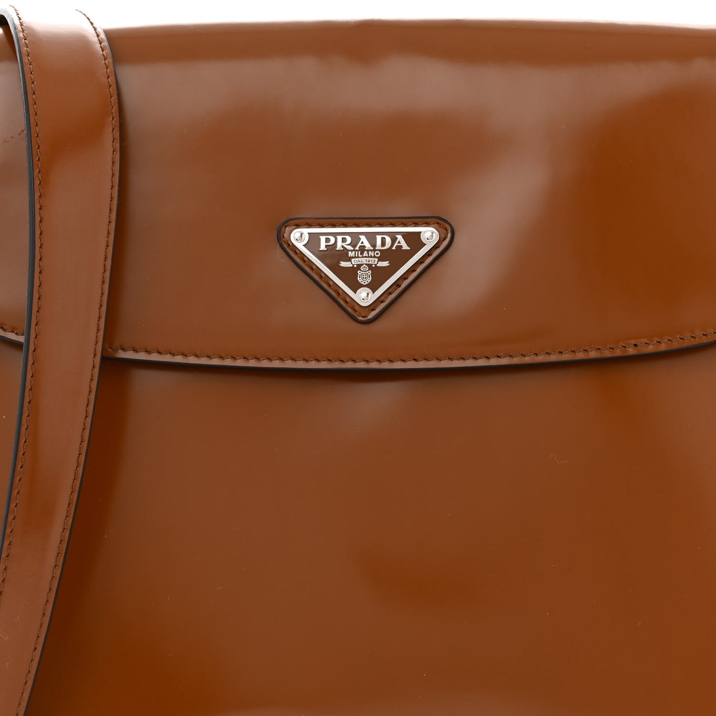 Spazzolato Cleo Flap Adjustable Strap Shoulder Bag Tobacco