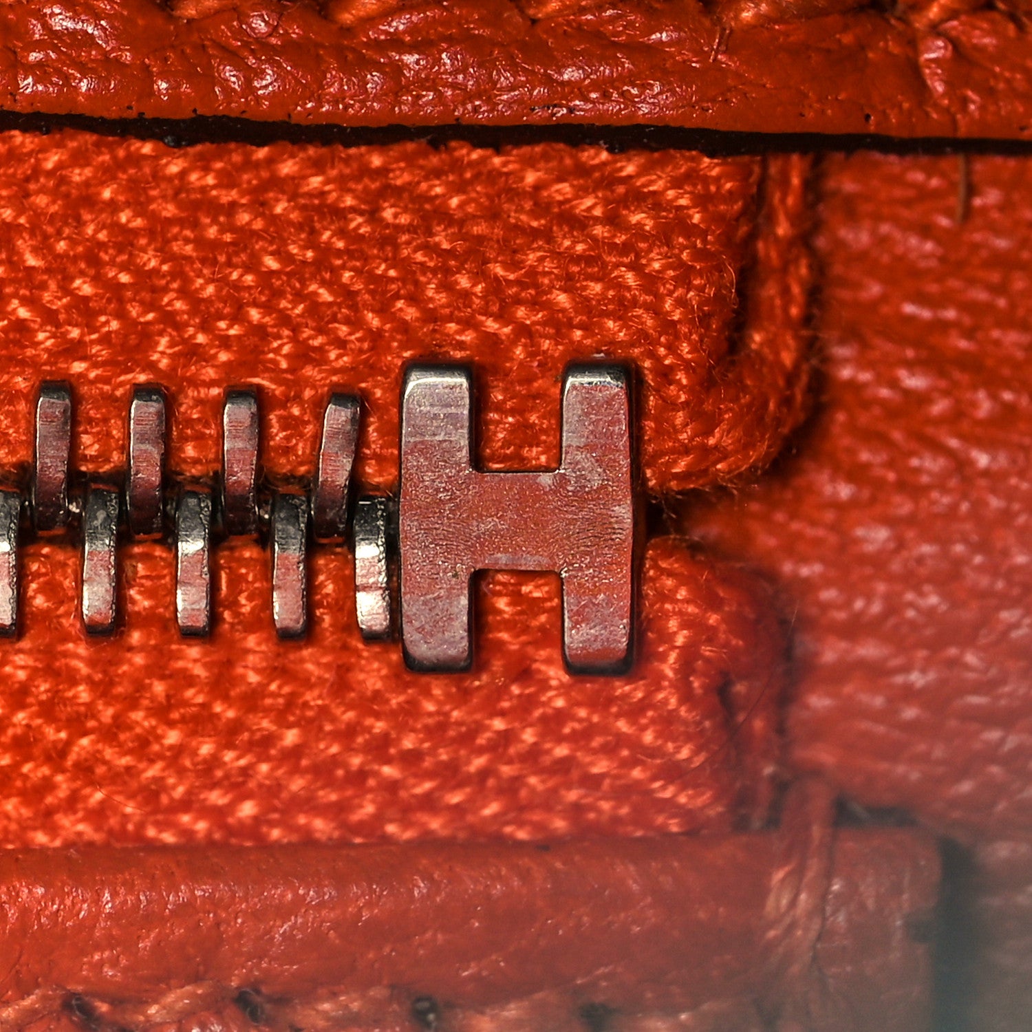 Hermes Shiny Niloticus Crocodile Horseshoe Birkin 30 Vert Emeraude Orange Miel 22 of 35