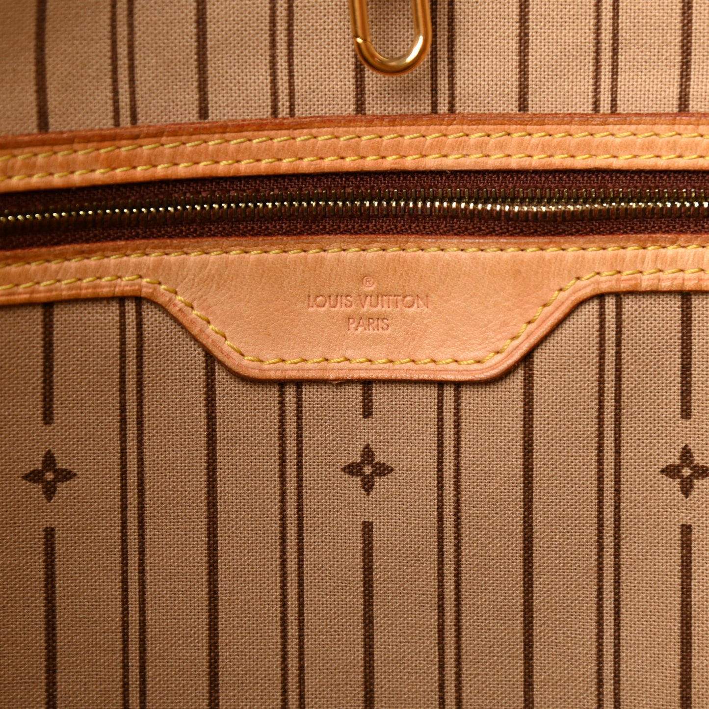 Monogram Delightful GM