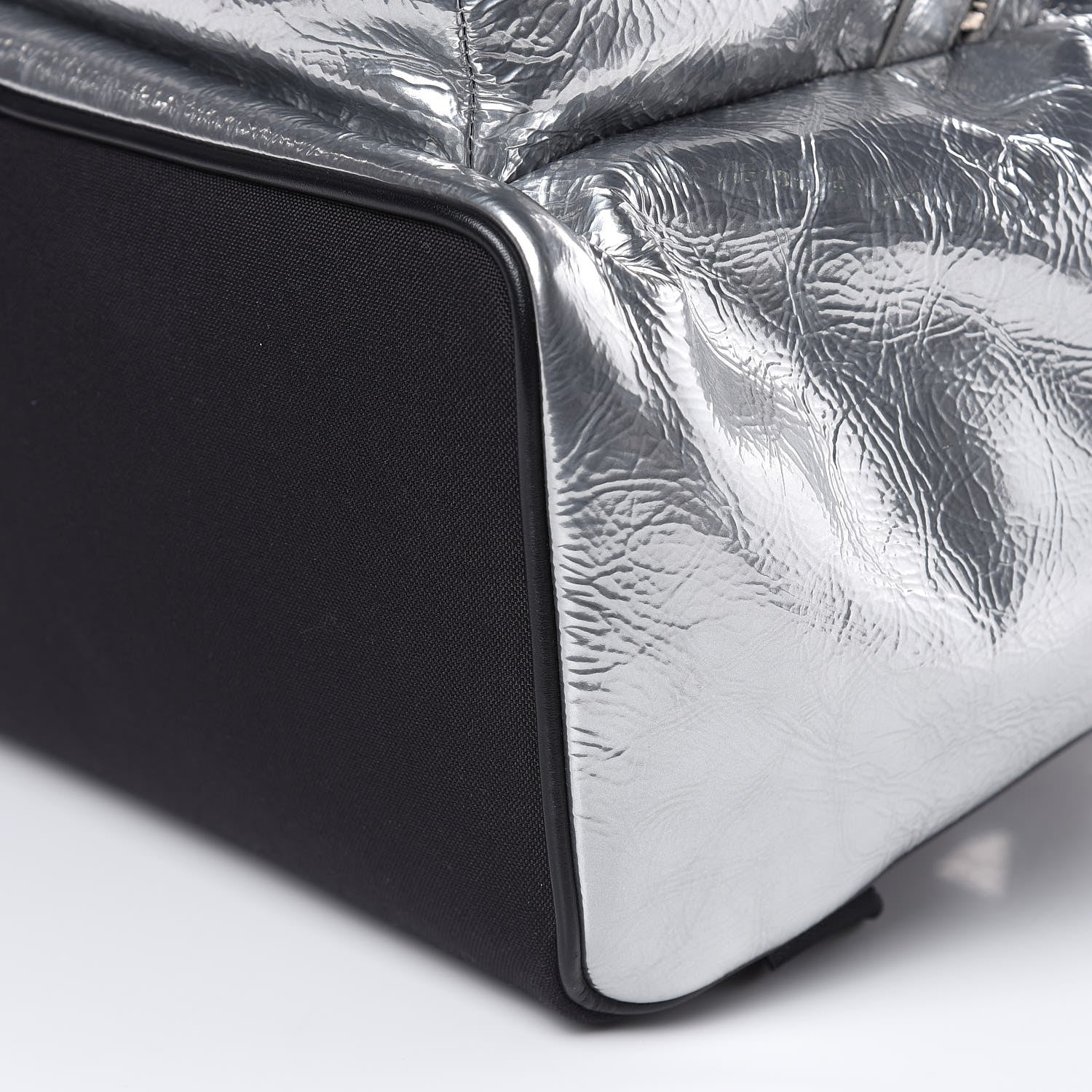 Saint Laurent Textured Patent City Backpack Argent 8 of 9