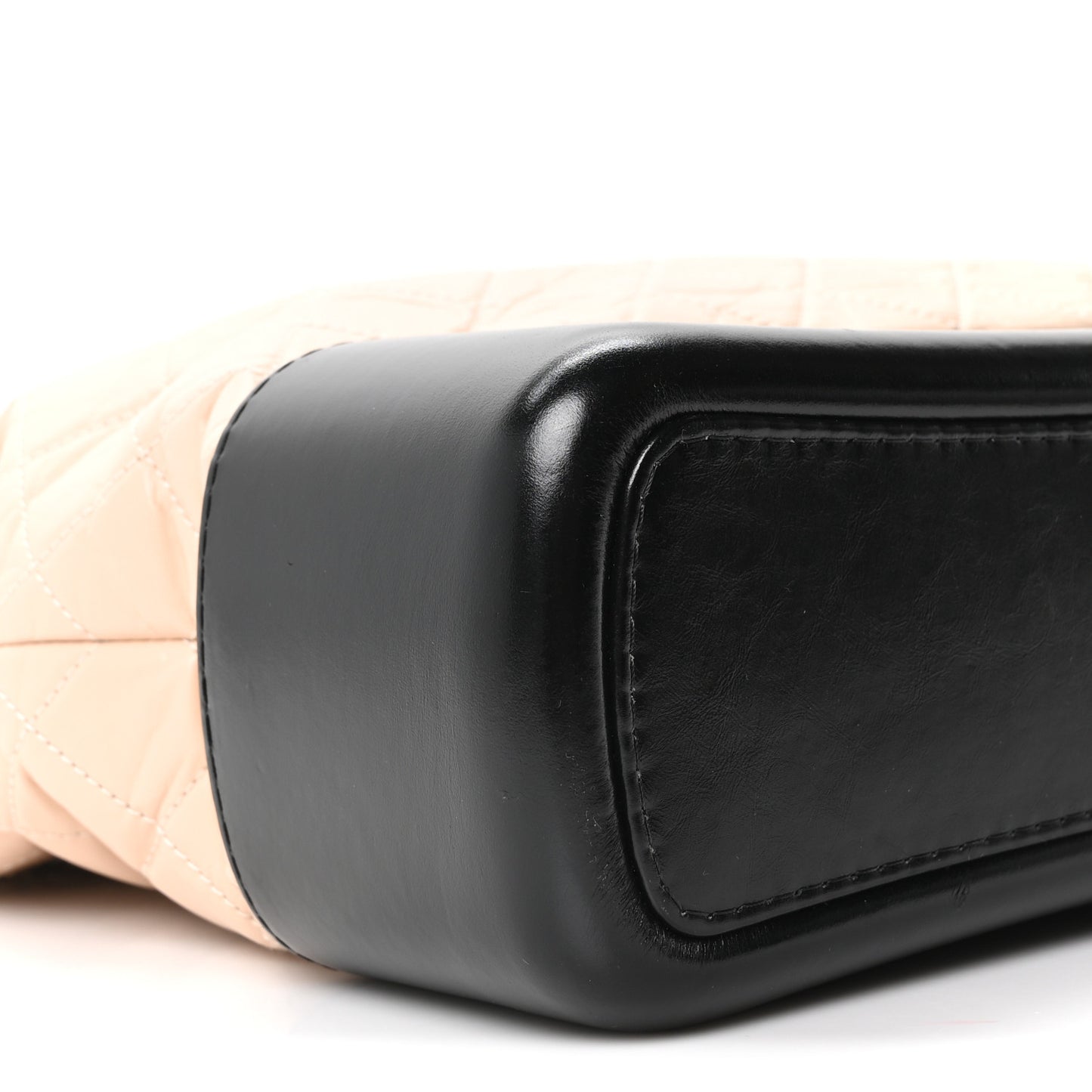 Aged Calfskin Quilted Large Gabrielle Hobo Beige Black