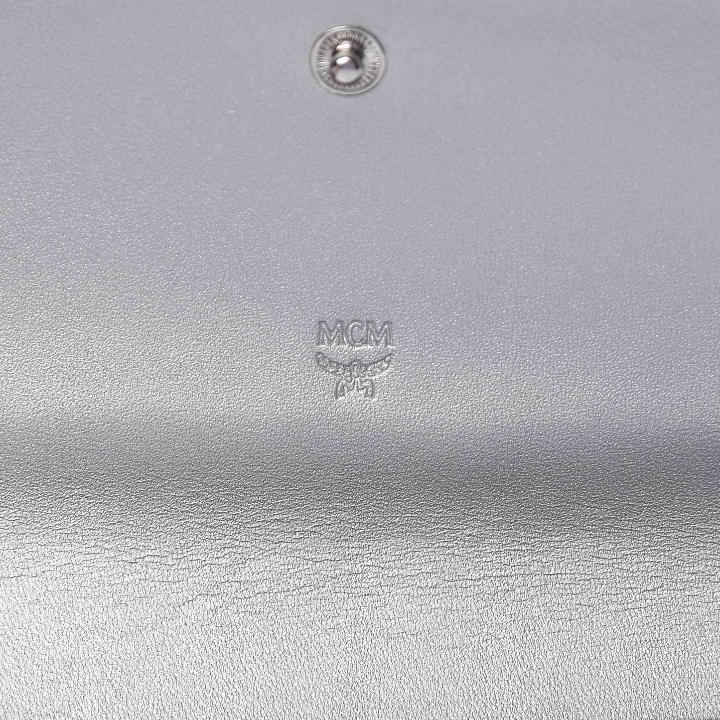 Metallic Visetos Large Tri-Fold Flap Wallet Berlin Silver