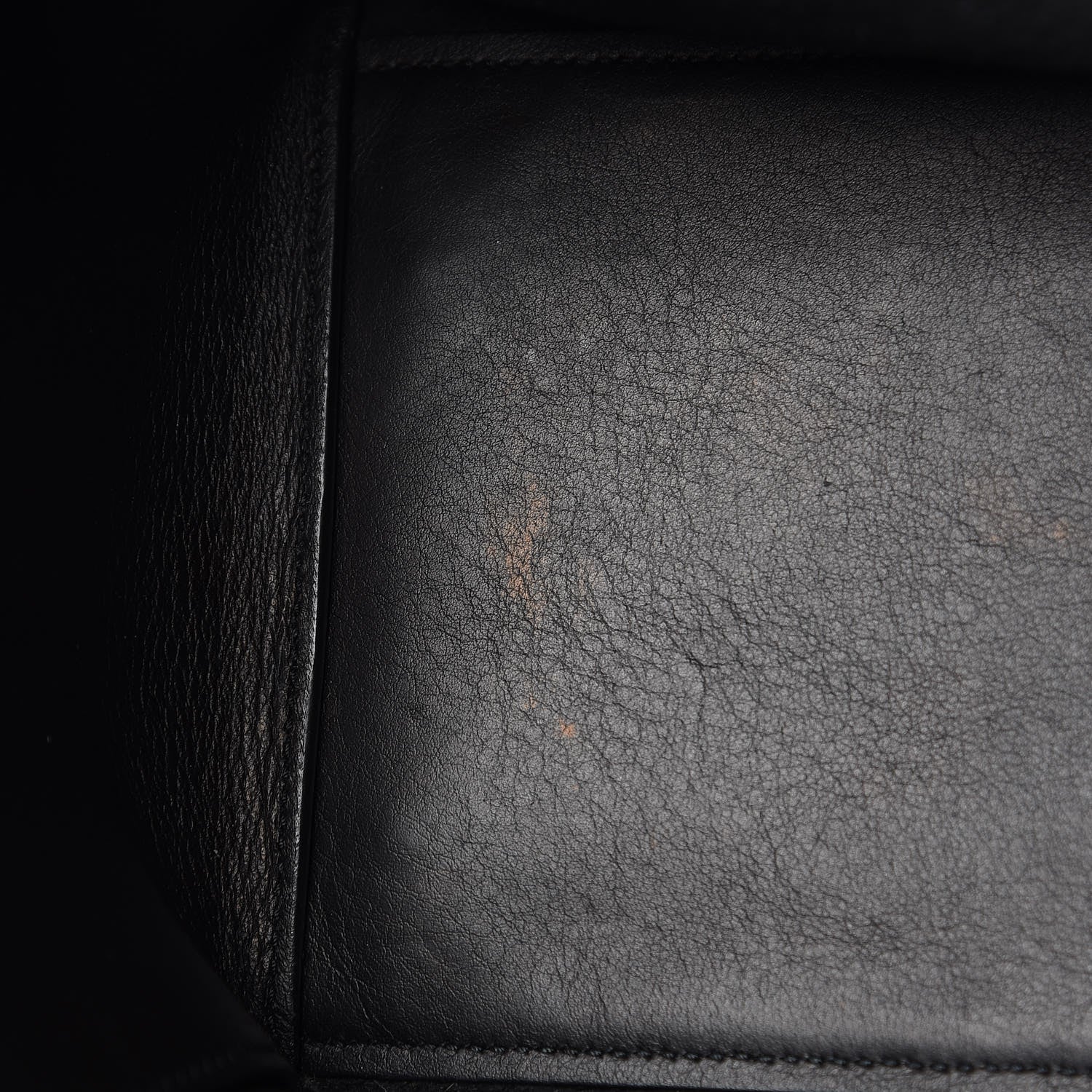 Saint Laurent Smooth Calfskin Crocodile Embossed Small Monogram Downtown Cabas Black 15 of 16