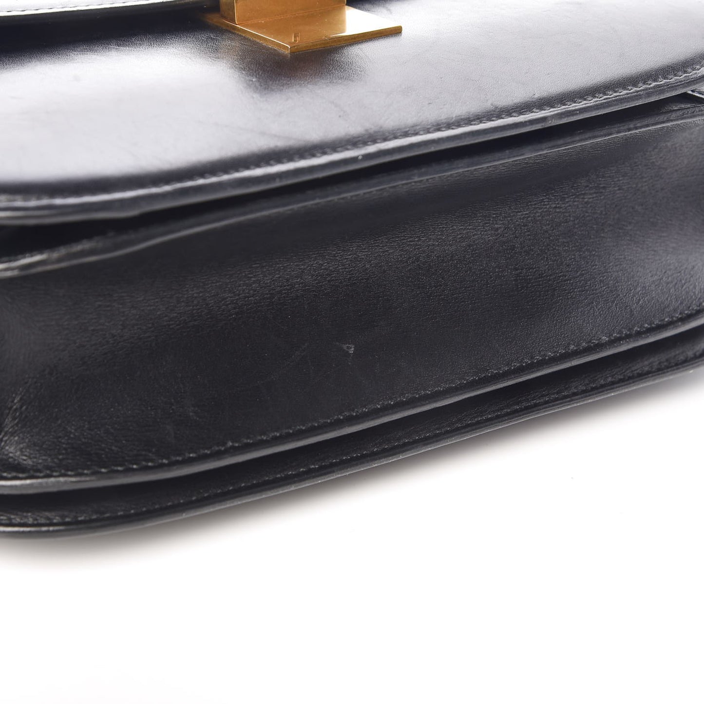 Box Calfskin Medium Classic Box Flap Bag Black