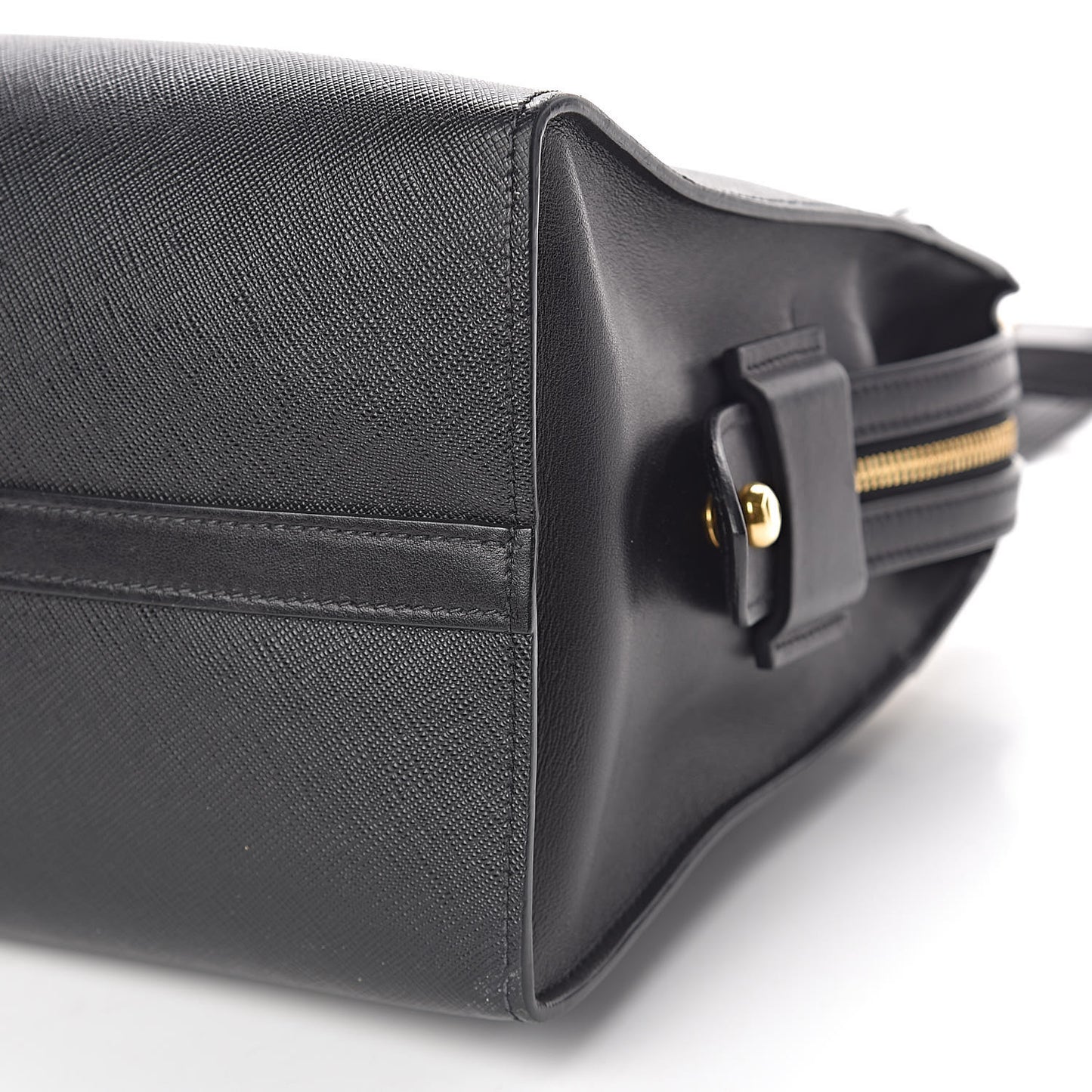 Saffiano City Calf Medium Esplanade Tote Black White