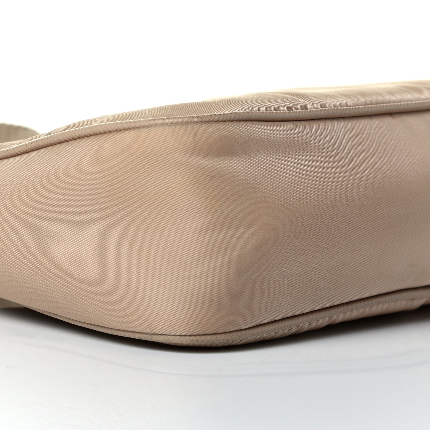 Nylon Re-Edition 2005 Shoulder Bag Cammeo