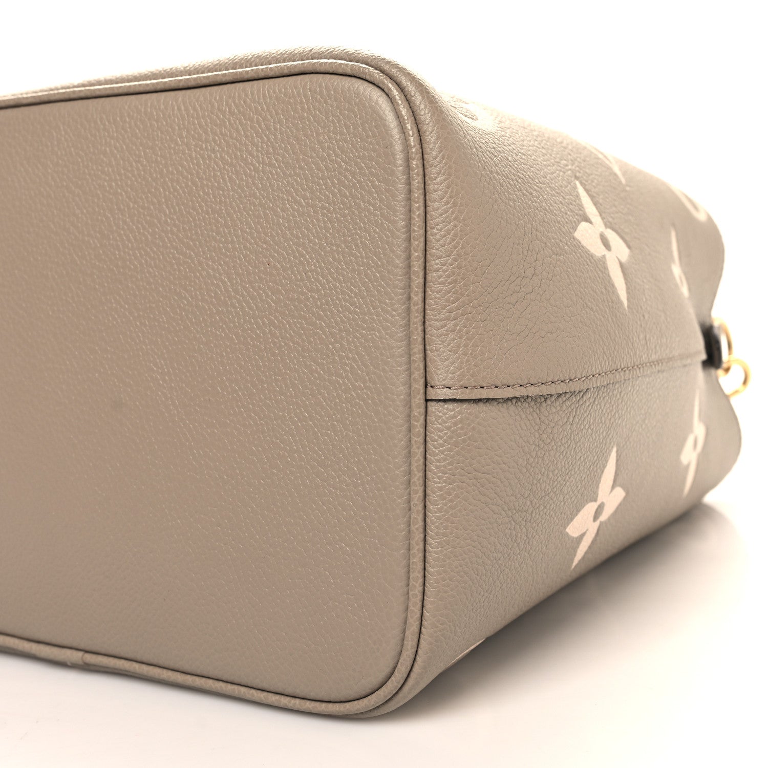 Louis Vuitton Empreinte Monogram Giant Neonoe MM Tourterelle Creme 10 of 11