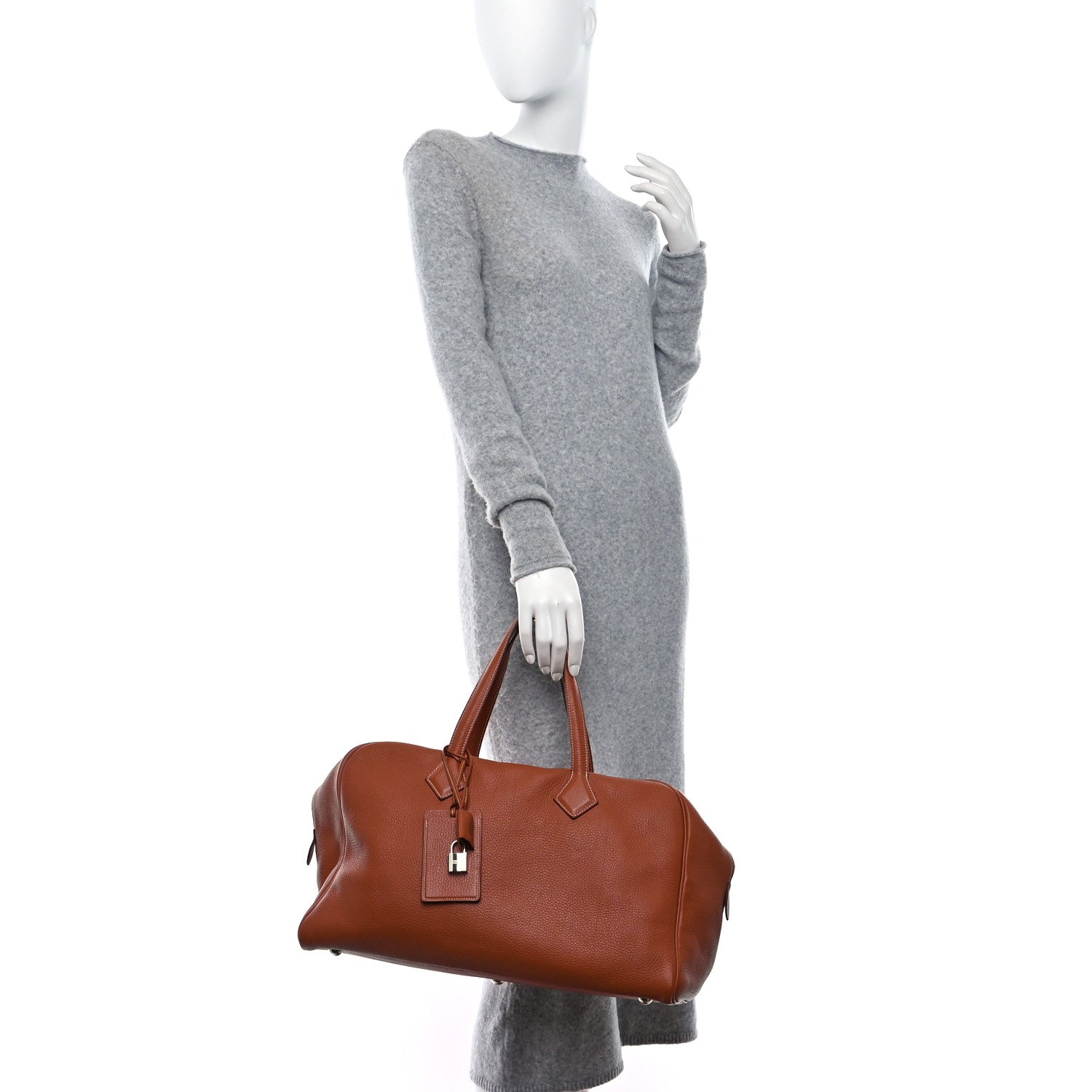 Hermes Taurillon Clemence Victoria II 43 Gold 2 of 10