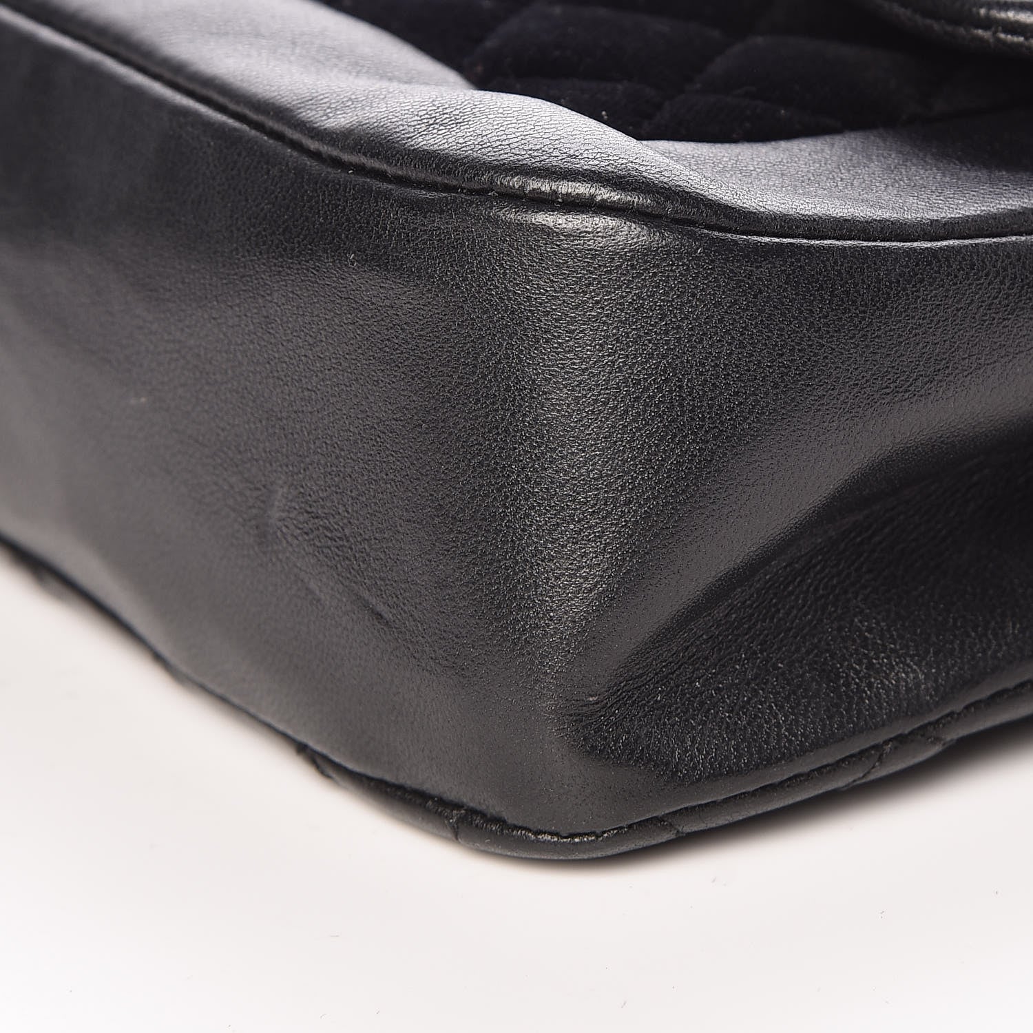Chanel Metallic Lambskin Velvet Quilted Medium Flap Black 9 of 9