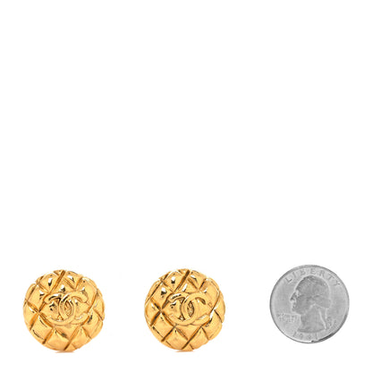 Chanel Metal Quilted CC Round Clip On Earrings Gold 2 of 4