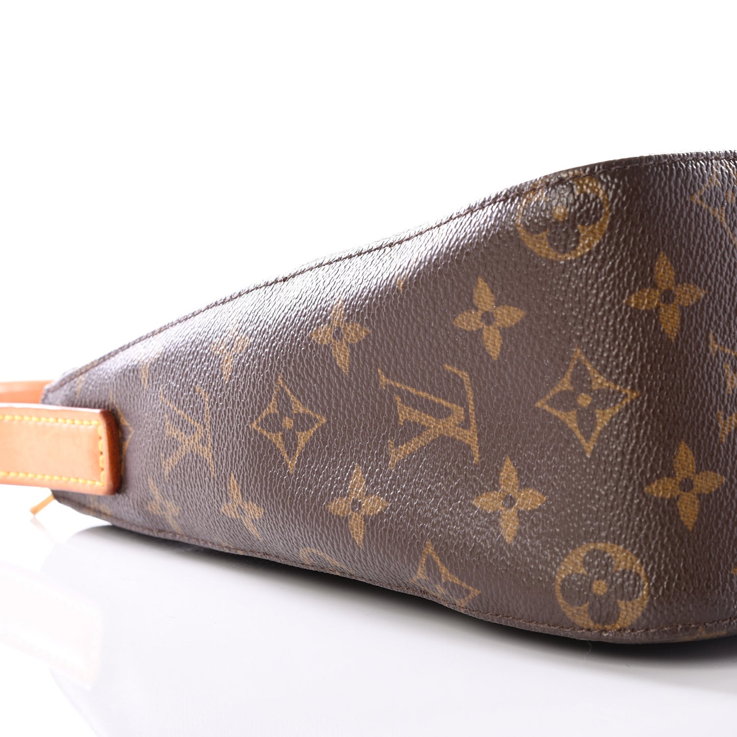 Monogram Looping MM