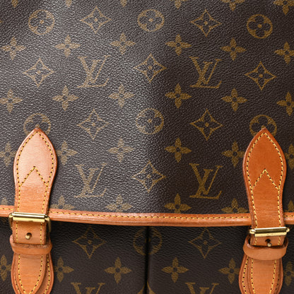 Louis Vuitton Monogram Sac Gibeciere GM 7 of 9