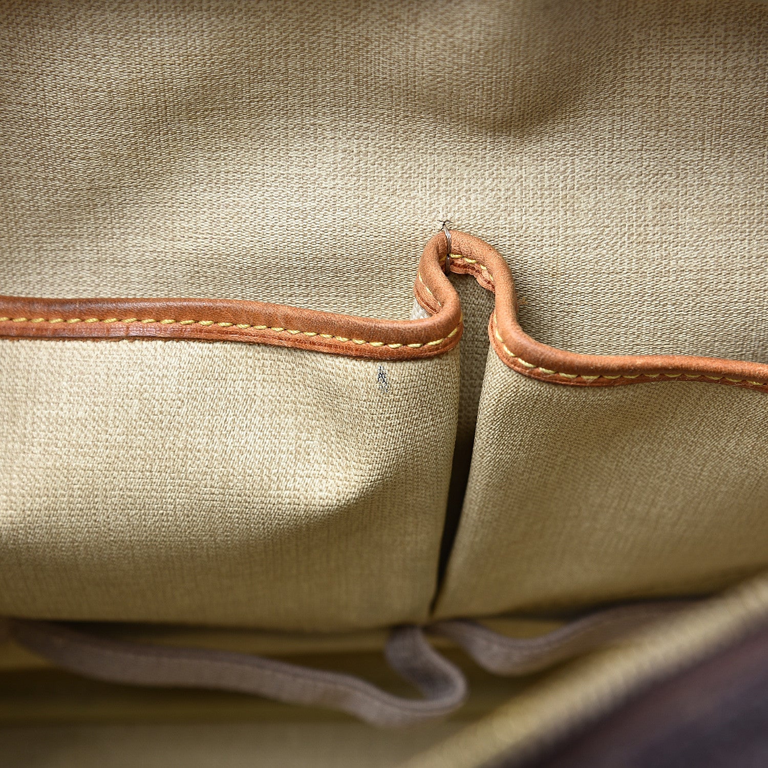 Louis Vuitton Monogram Deauville 14 of 16