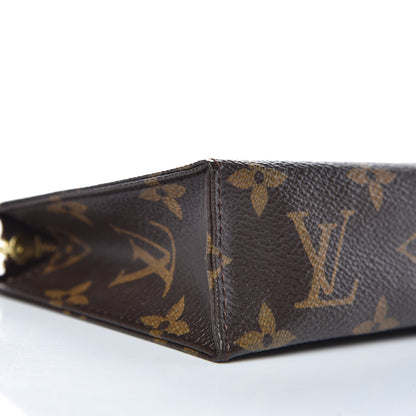 Louis Vuitton Monogram Toiletry Pouch 15 8 of 10