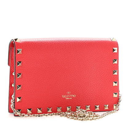 Valentino Garavani Pebbled Calfskin Rockstud Envelope Wallet on Chain Rouge Pur 2 of 8