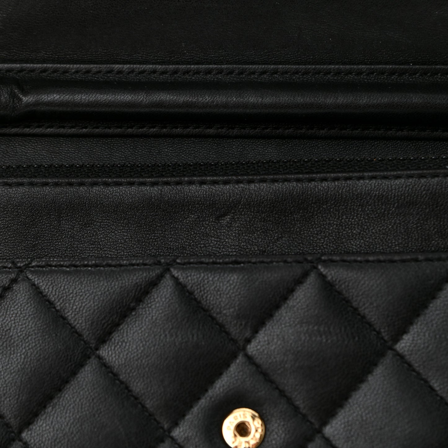 Lambskin Quilted Wallet On Chain WOC Black
