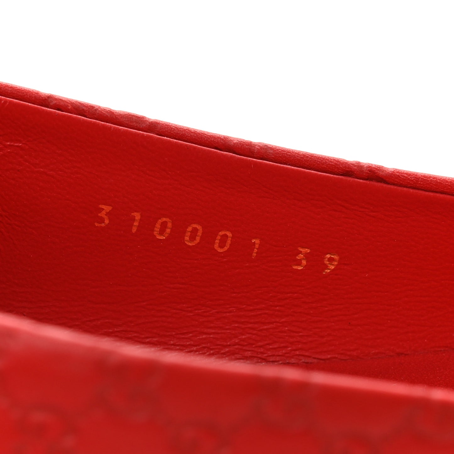 Microguccissima Flats 39 Hibiscus Red