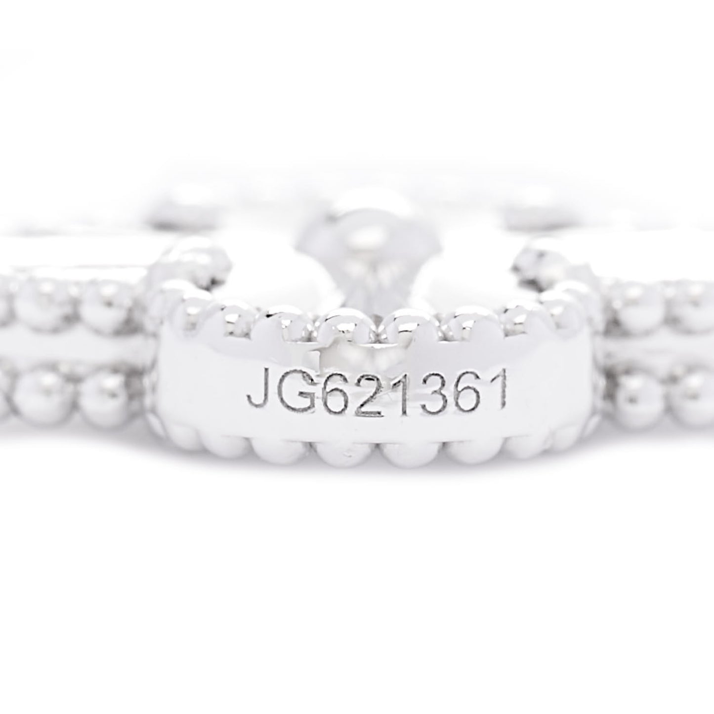 18K White Gold 5 Motifs Guilloche Vintage Alhambra Bracelet