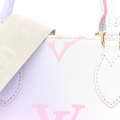 Louis Vuitton Monogram Giant Spring In The City Onthego PM Sunrise Pastel 8 of 10