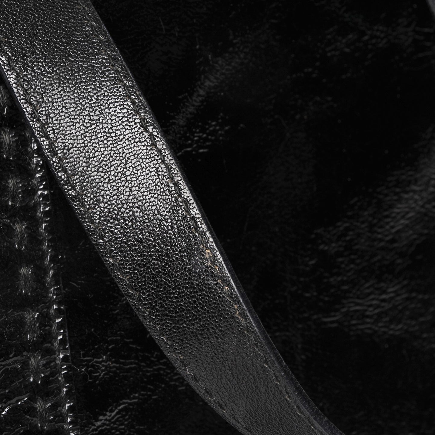 Patent Calfskin Oversized Muse Black