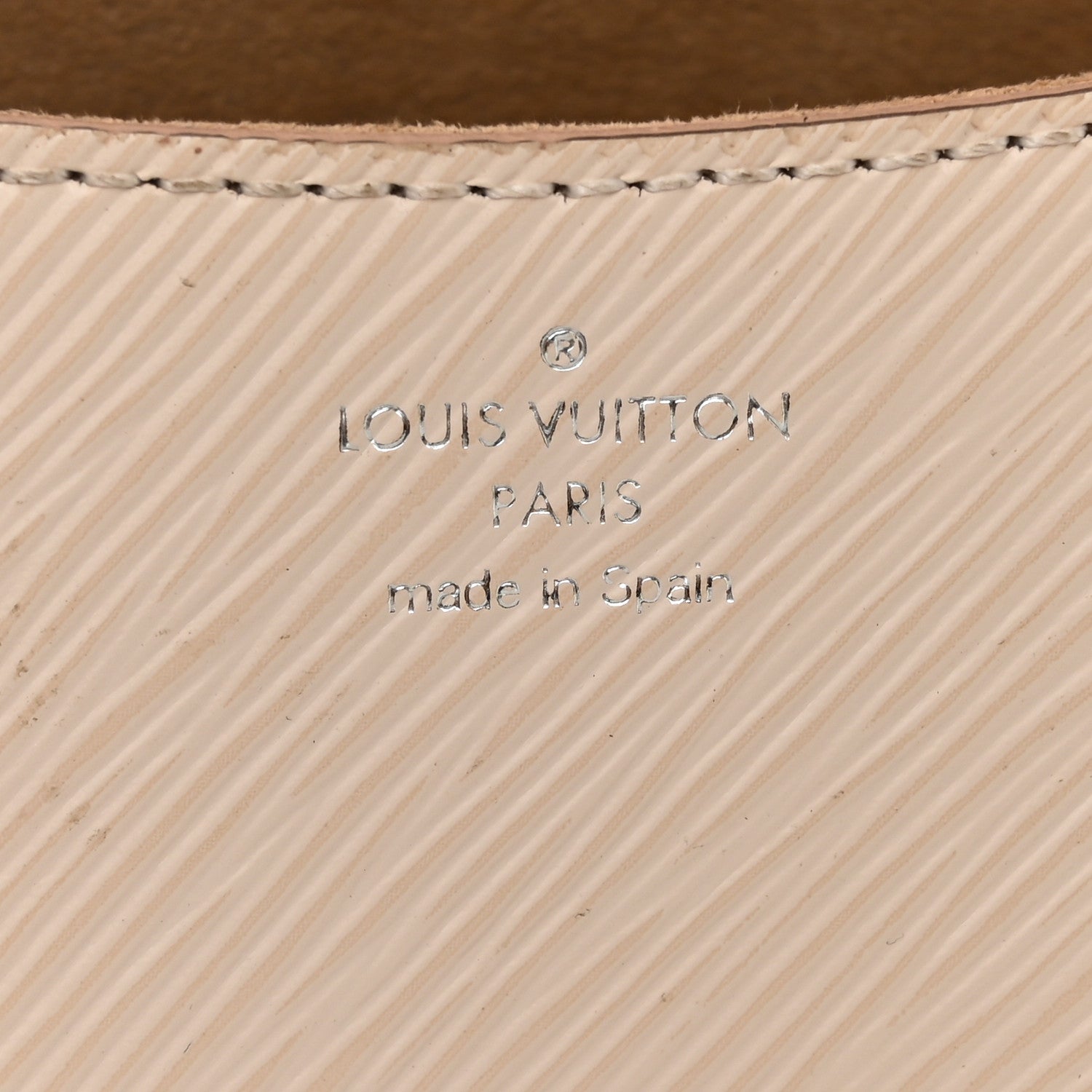 Louis Vuitton Epi Buci Crossbody Quartz 6 of 10