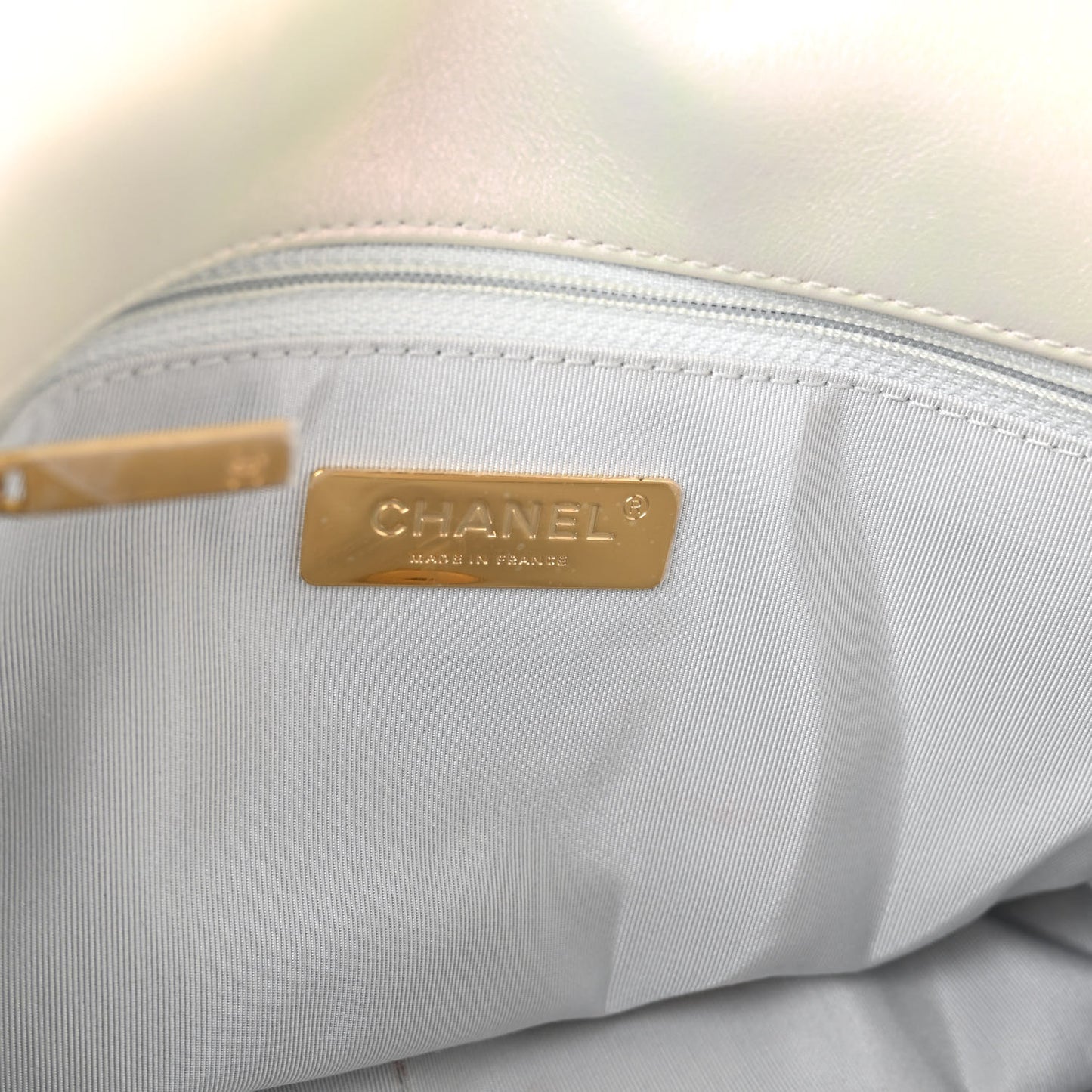 Iridescent Calfskin Quilted Medium Chanel 19 Flap White