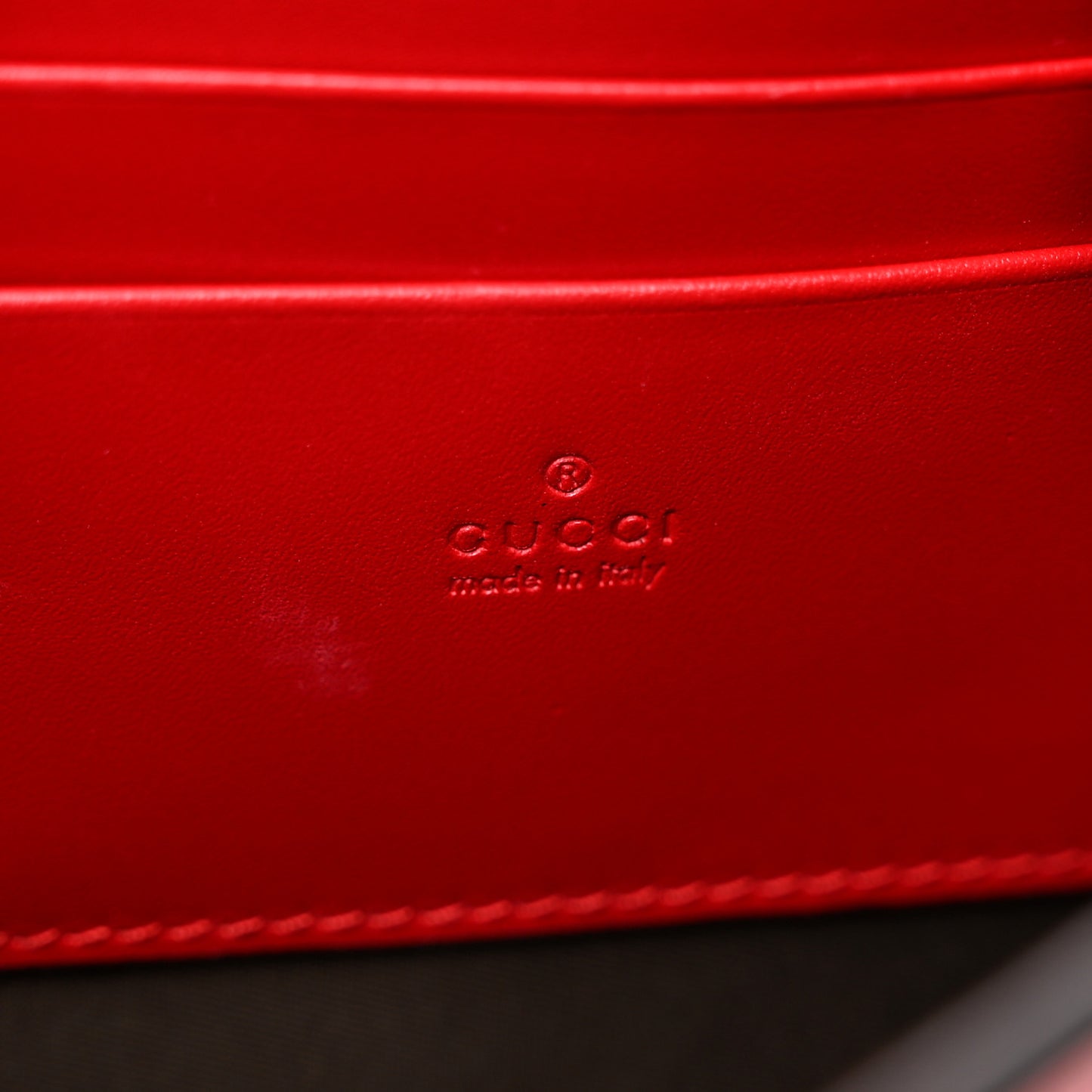 Guccissima Padlock Clutch Hibiscus Red