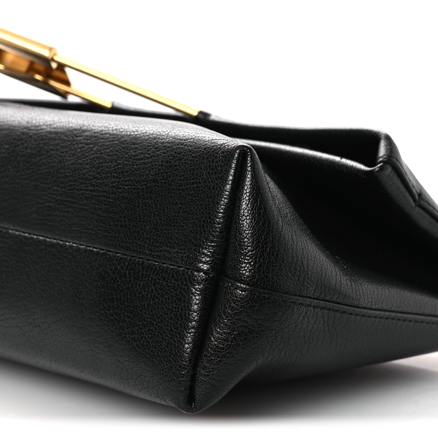 Grained Calfskin Pin Clutch Black