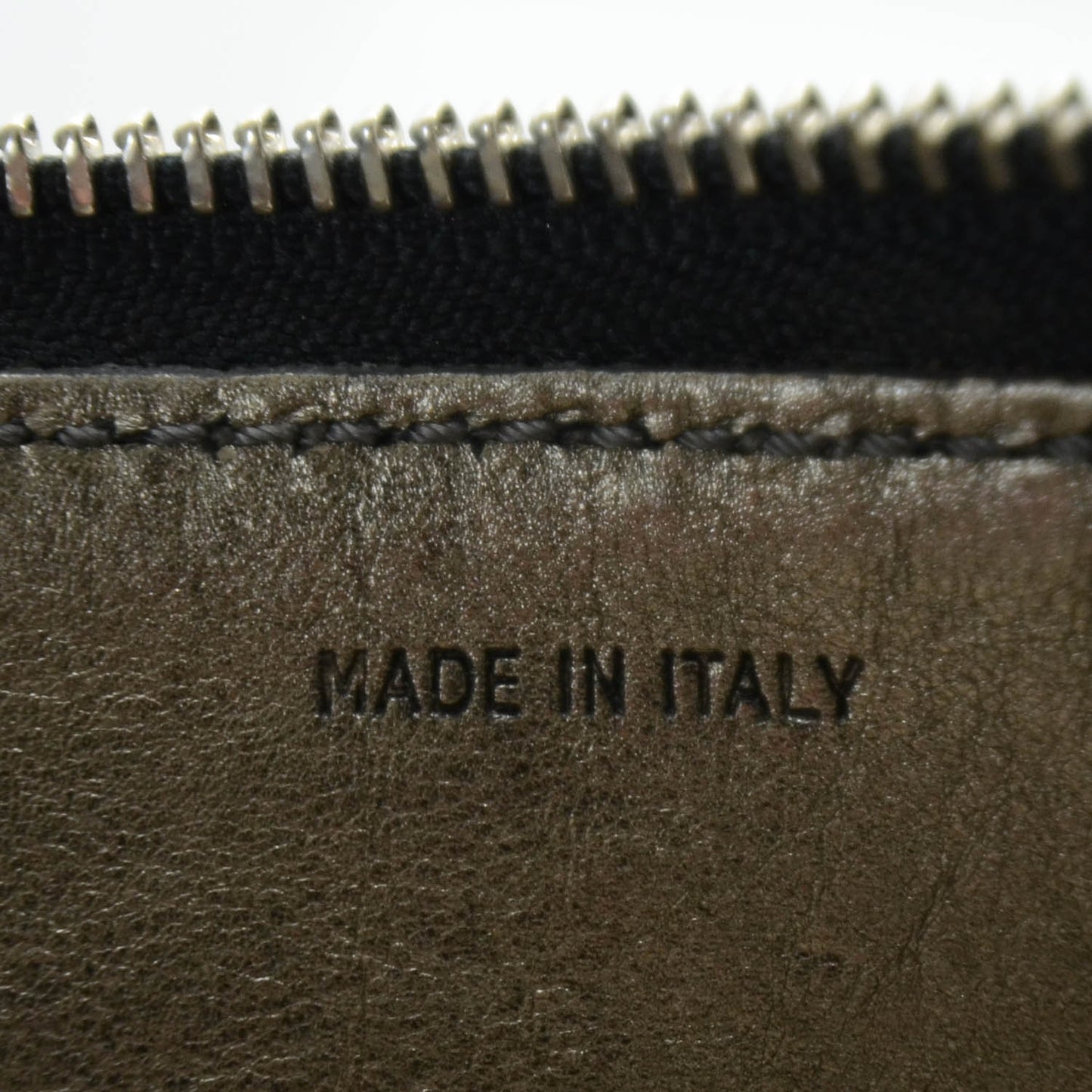Leather Paddington Wallet Metallic