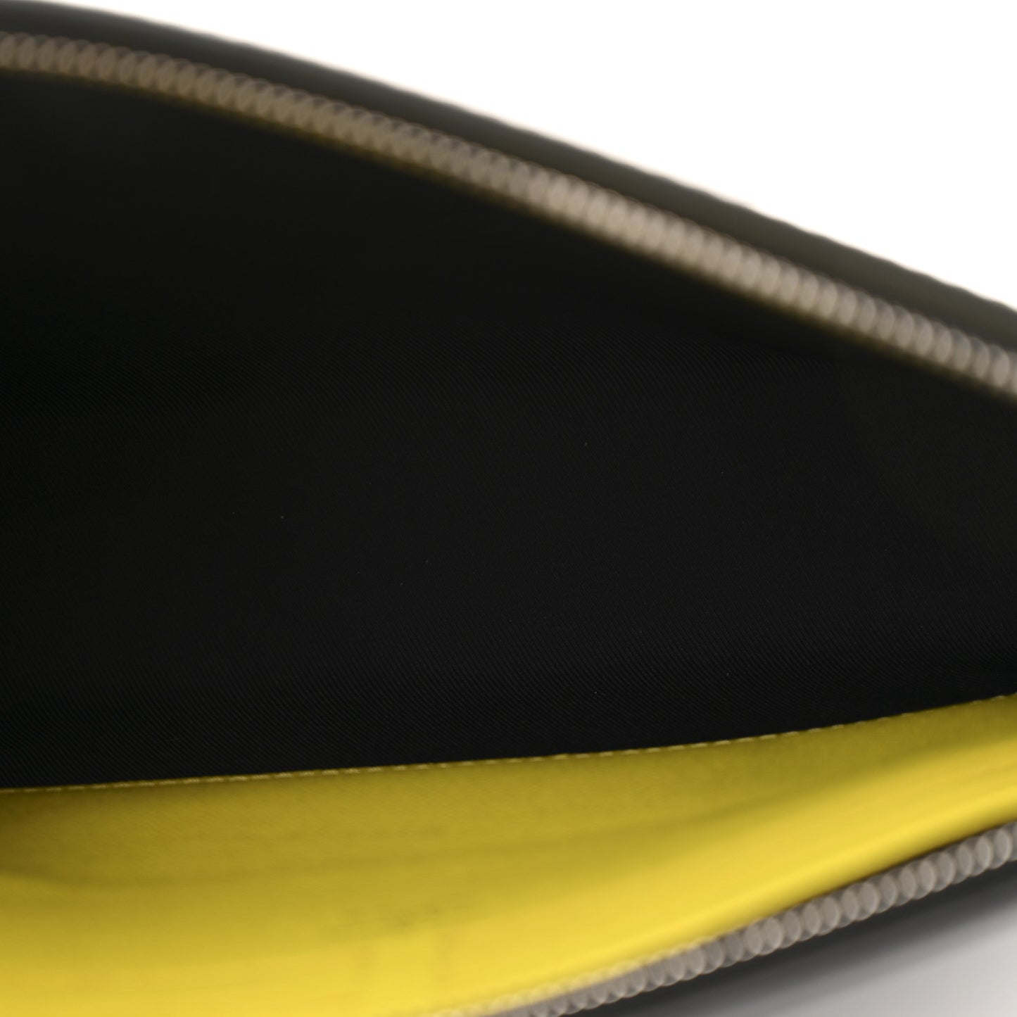 Damier Graphite Pochette Voyage MM  Yellow