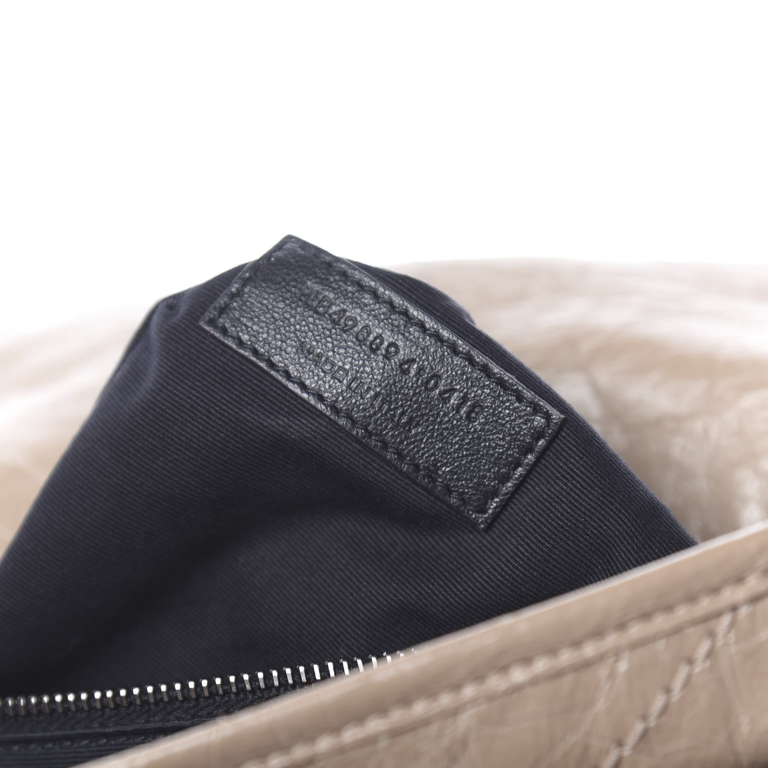 Saint Laurent Crinkled Calfskin Matelasse Monogram Medium Niki Chain Satchel Light Taupe 7 of 10