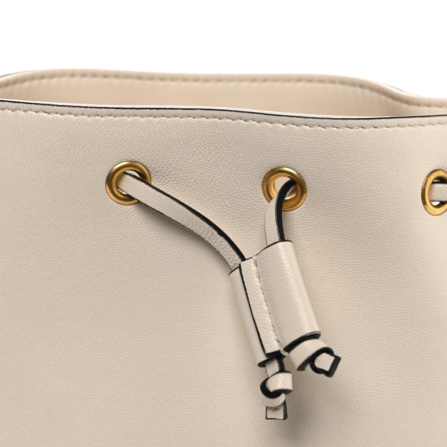 Valentino Garavani Nappa Mini VLogo Signature Chain Bucket Bag Light Ivory 7 of 9