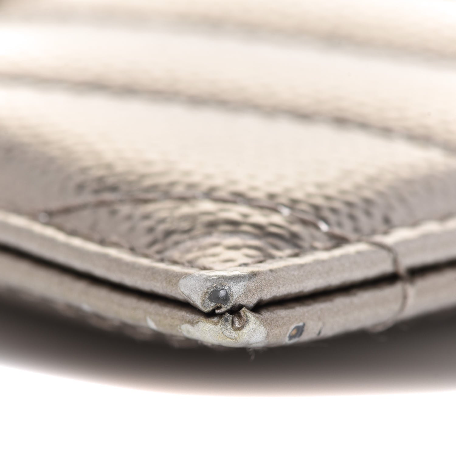 Saint Laurent Metallic Grain De Poudre Matelasse Chevron Monogram Credit Card Case Pimbo 9 of 11