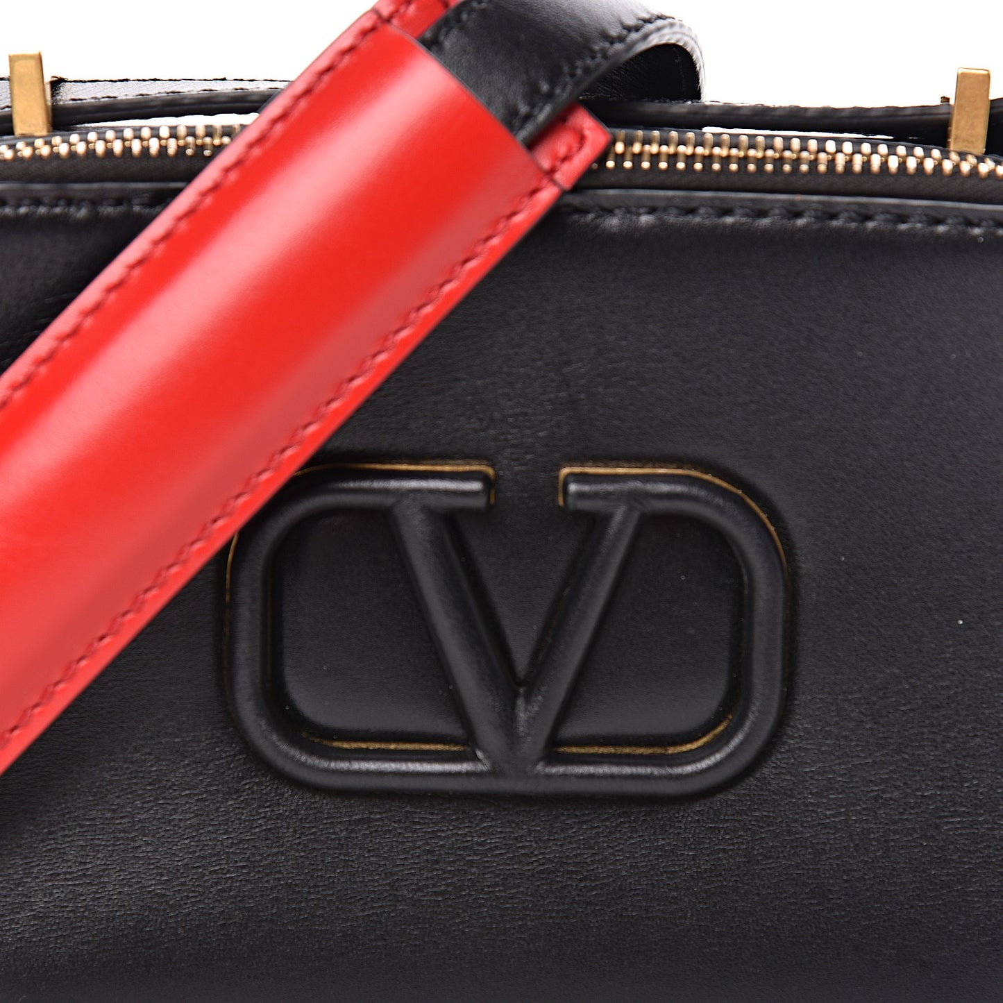 Smooth Calfskin Small VSling Shoulder Bag Black