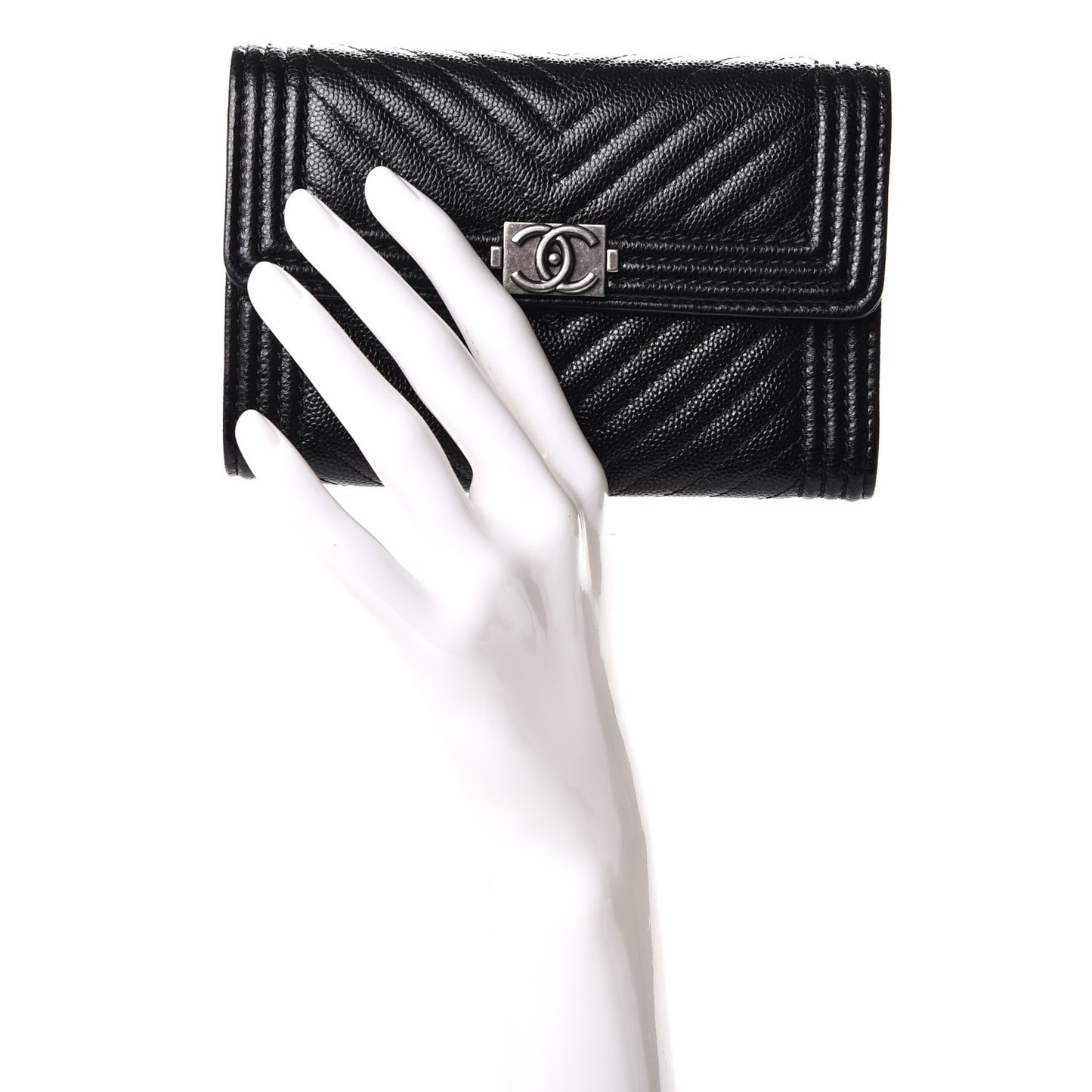Caviar Chevron Quilted Small Boy Flap Wallet Black