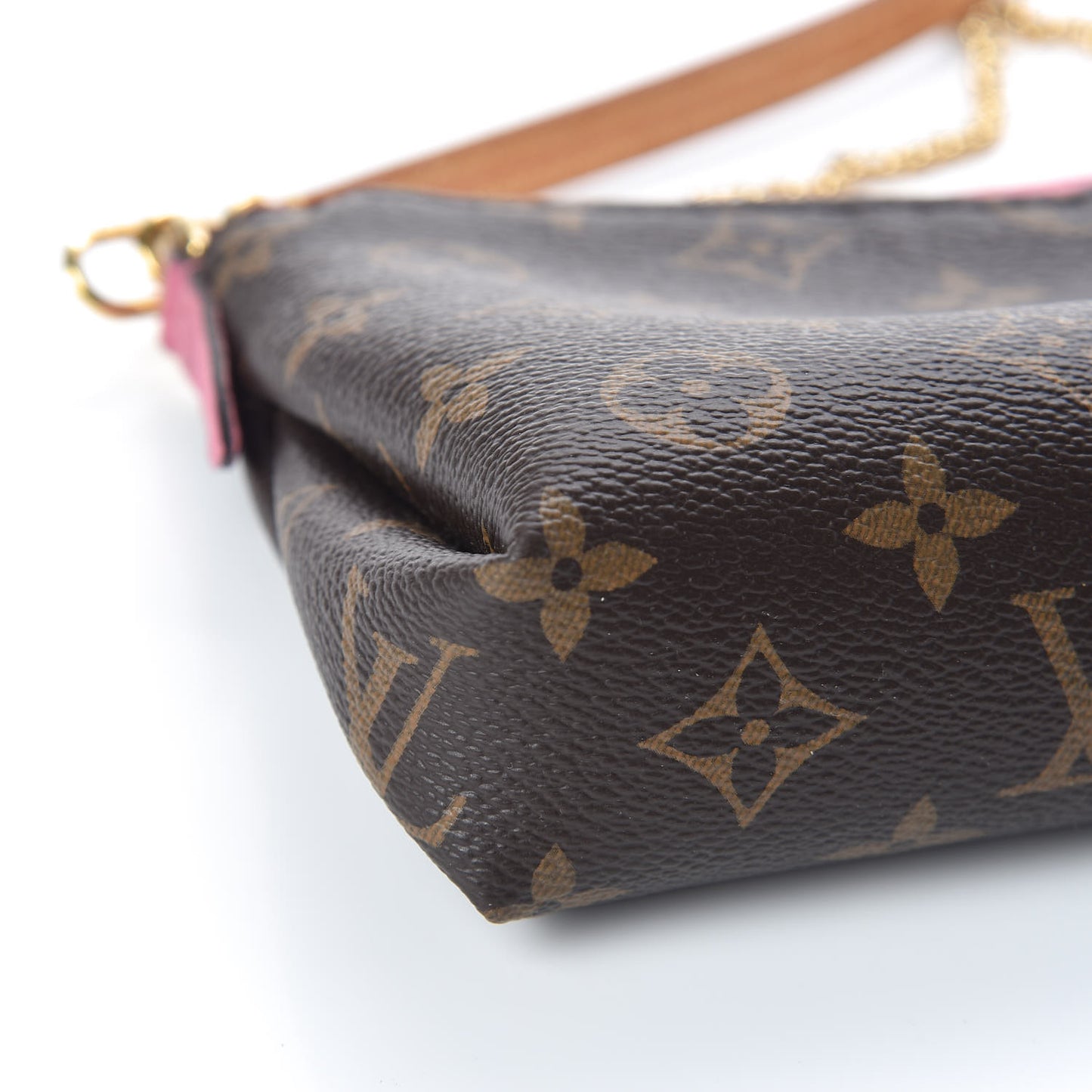 Monogram Pallas Clutch Rose Fizzy