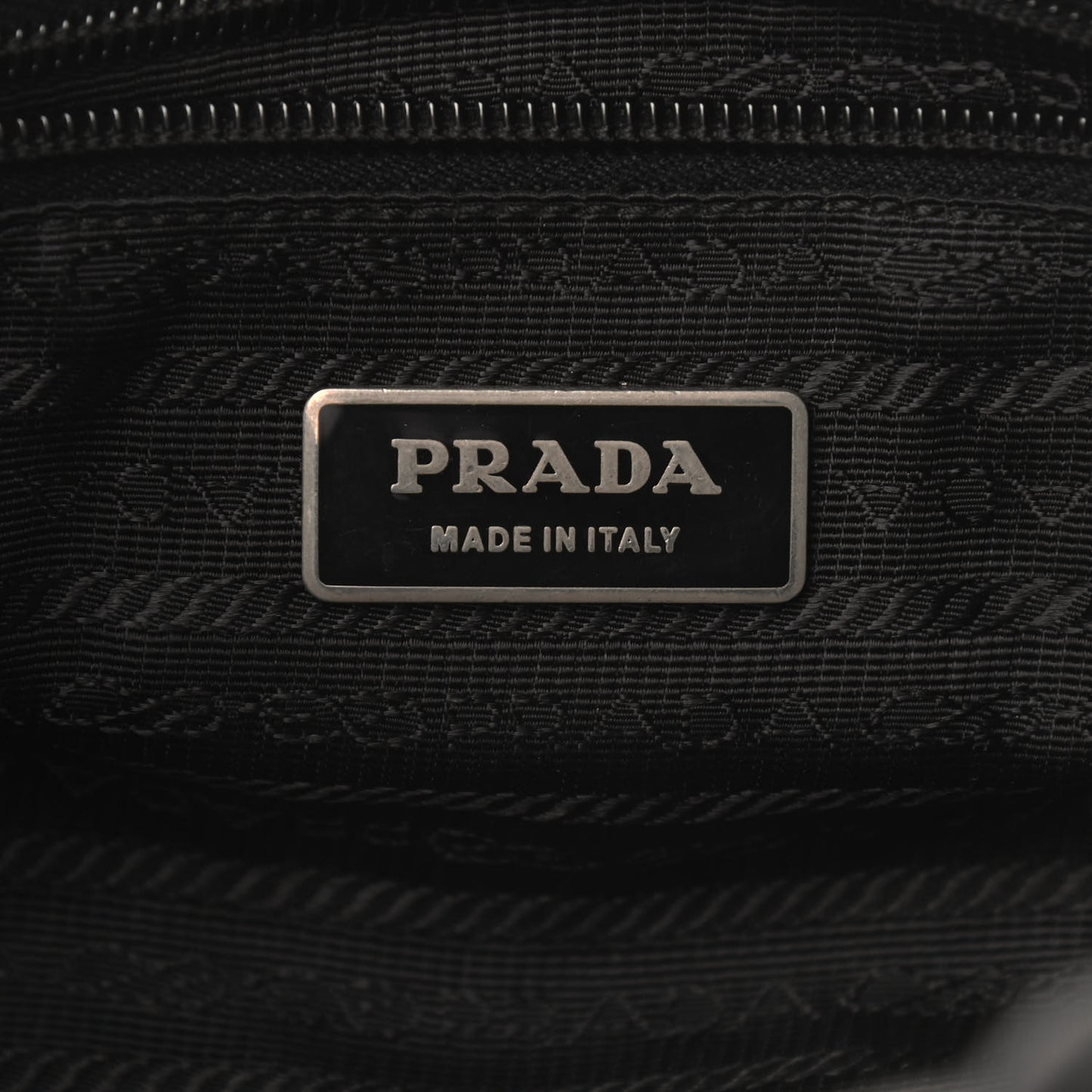 Nylon Tessuto Messenger Bag Black