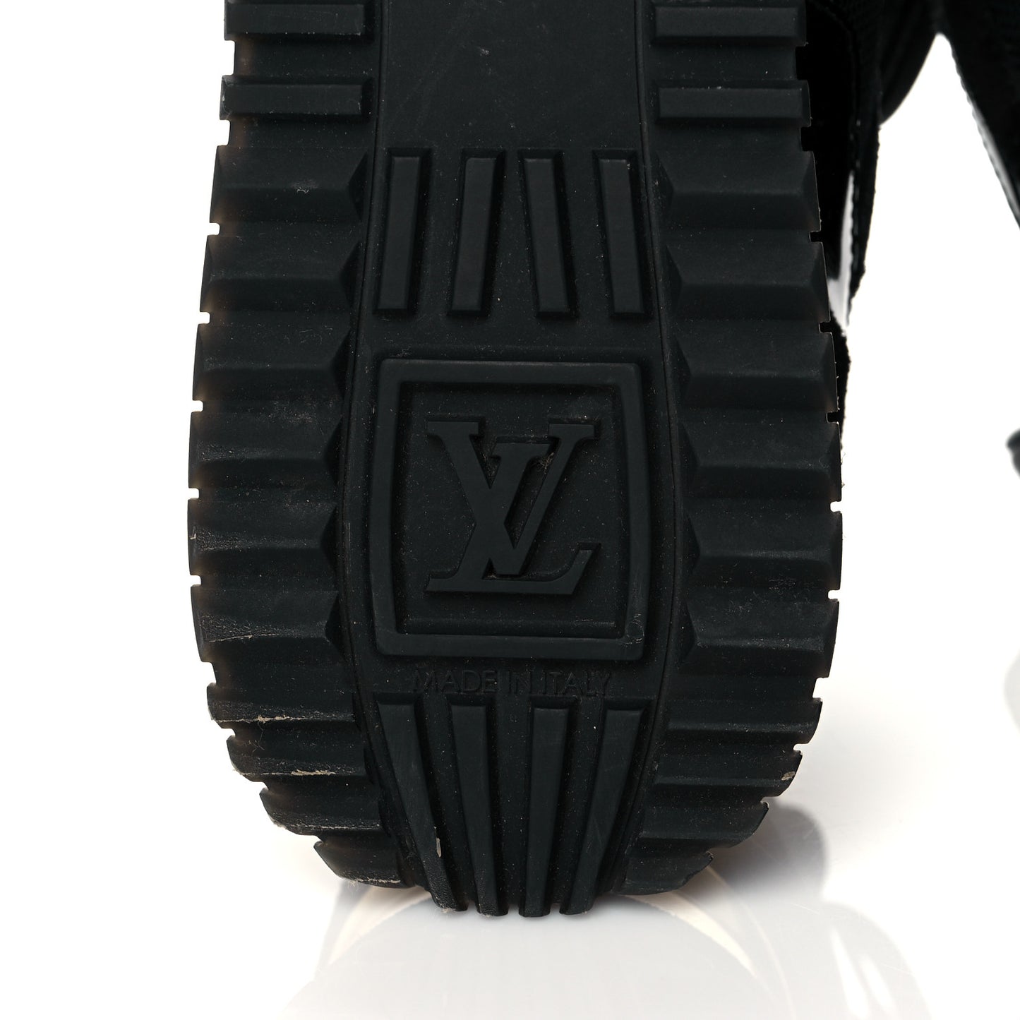 Suede Monogram Run Away Sneakers 39 Black