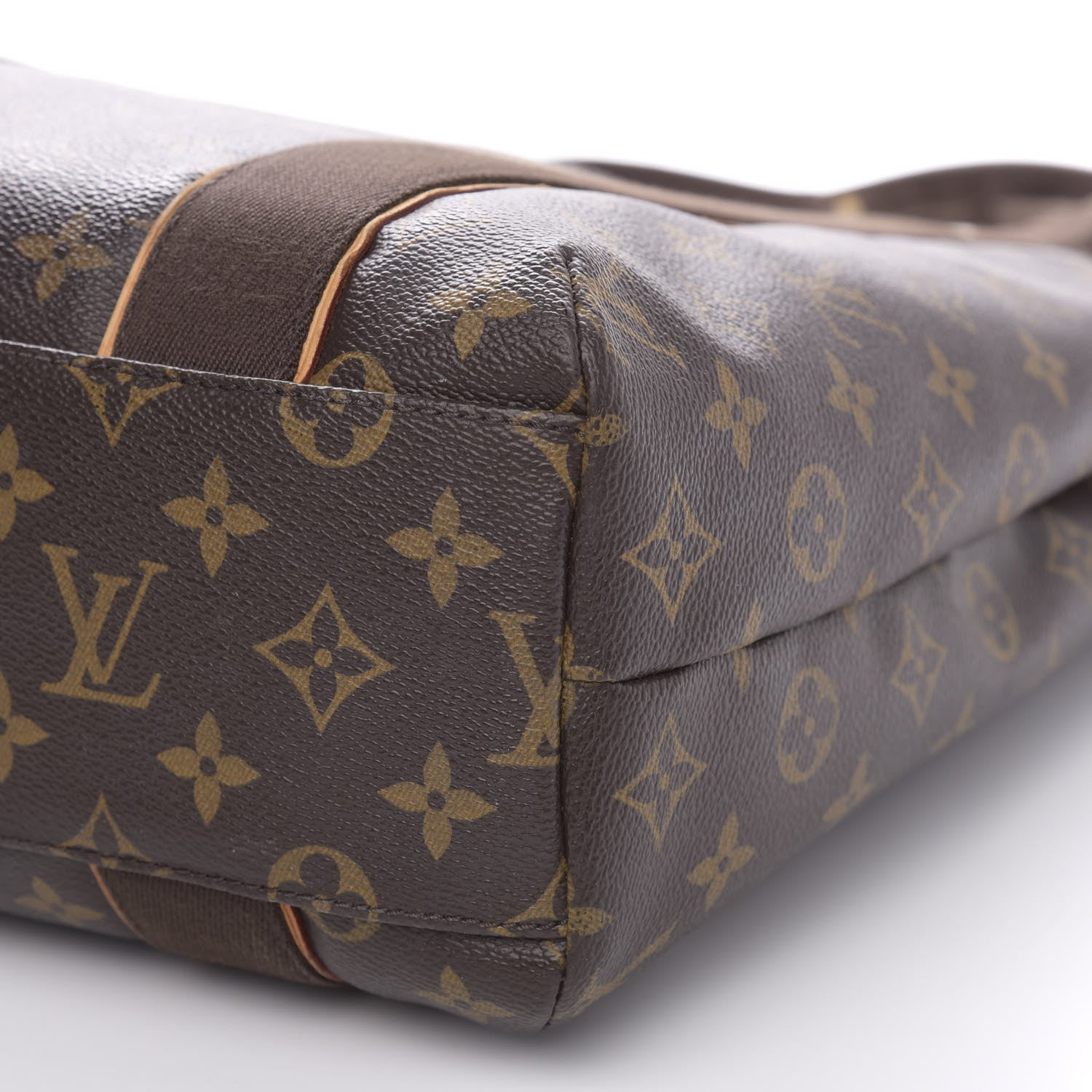 Louis Vuitton Monogram Cabas Beaubourg 10 of 12