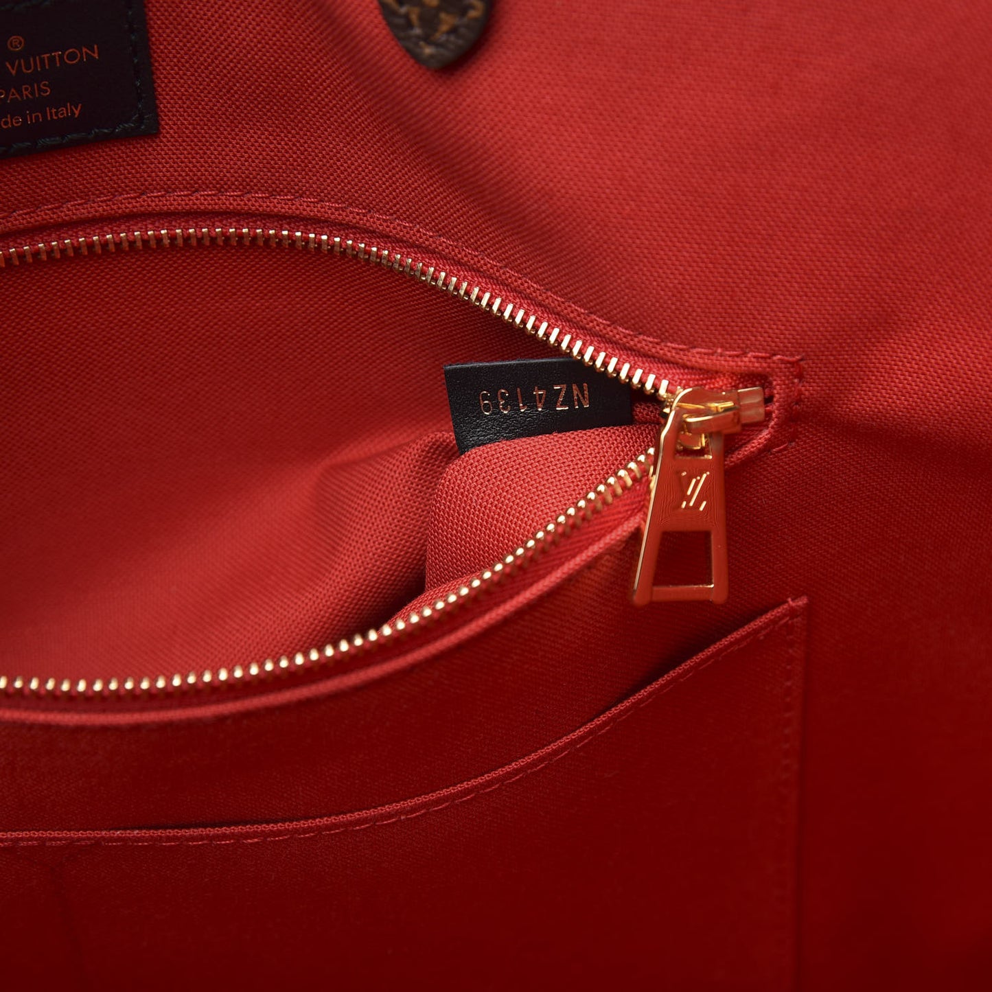 Reverse Monogram Giant Onthego GM