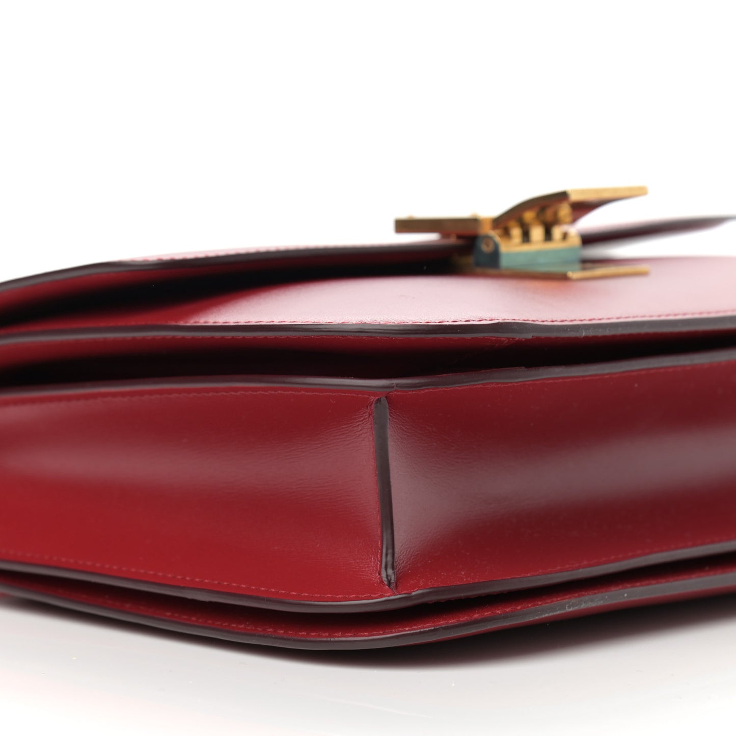 Box Calfskin Medium Classic Box Flap Bag Red