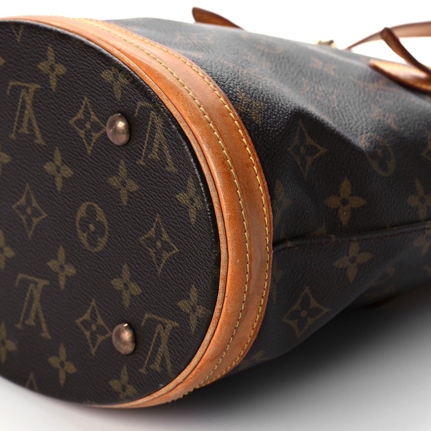 Louis Vuitton Monogram Petit Bucket 23 11 of 15