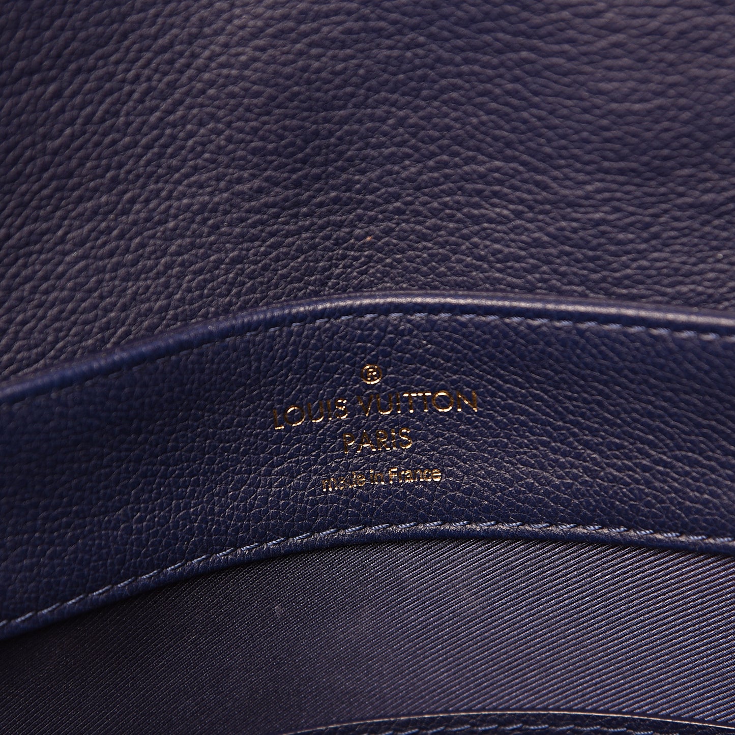Calfskin Lockme PM Iris