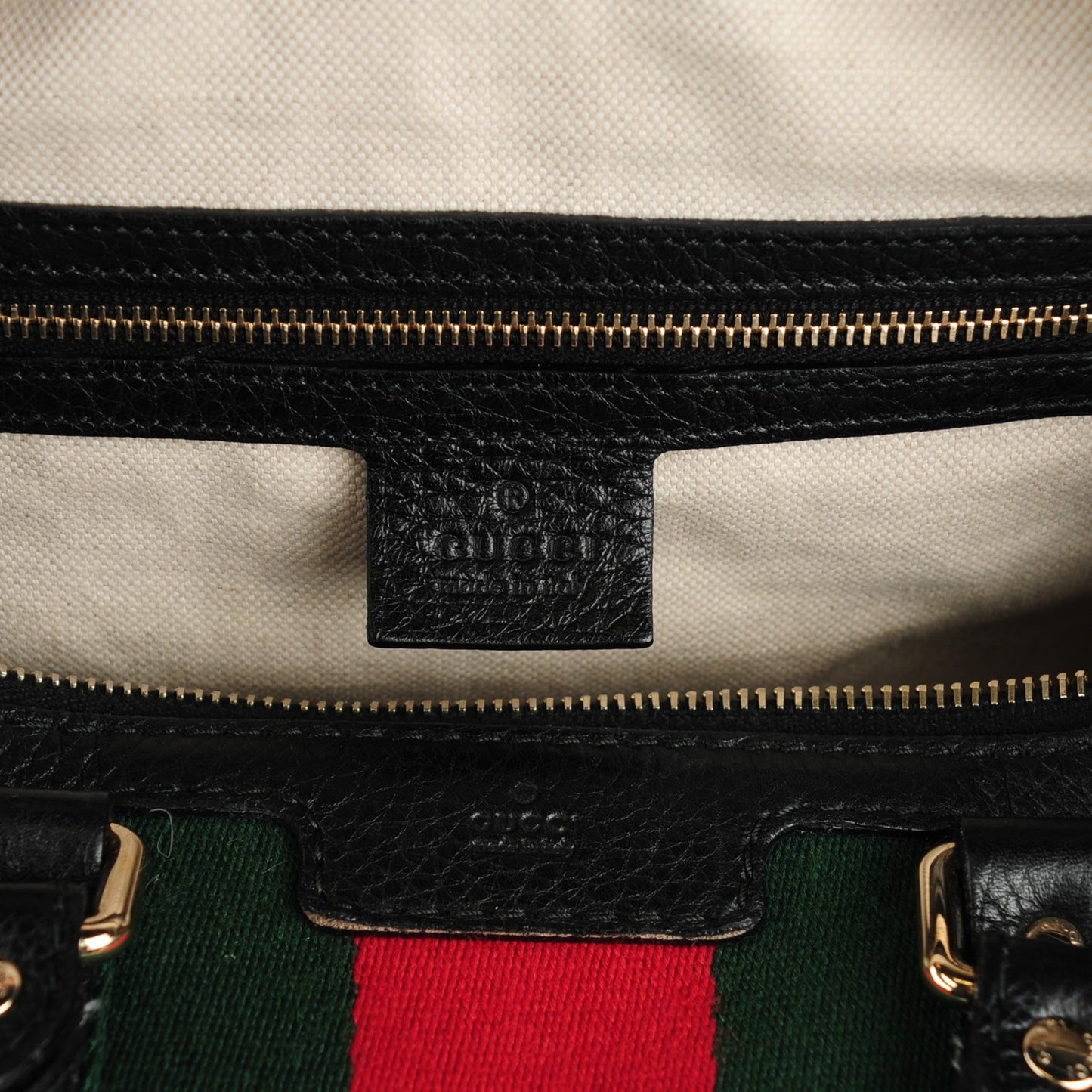 Calfskin Vintage Web Medium Boston Black