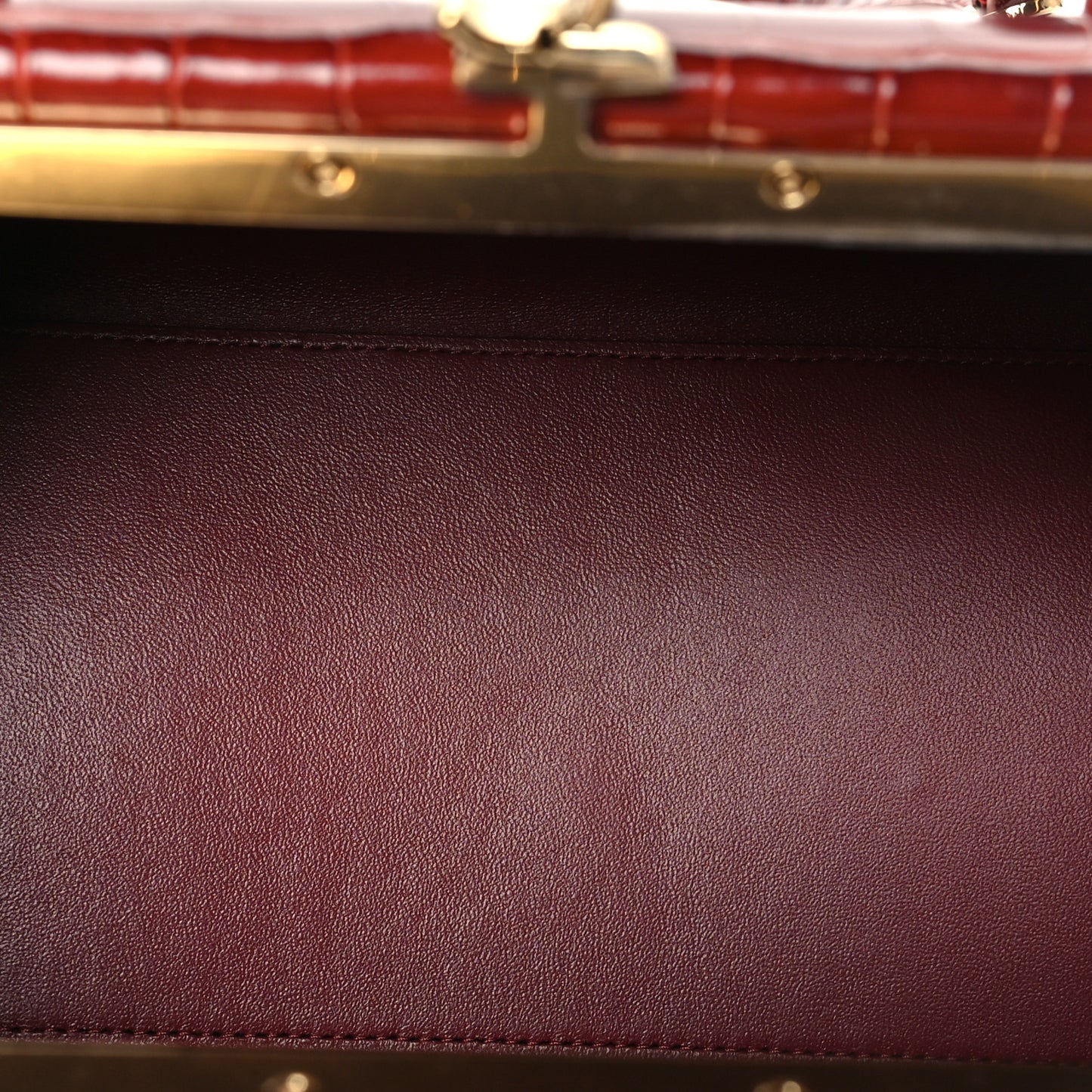Calfskin Crocodile Embossed Pretty CC Clutch With Strap Bordeaux