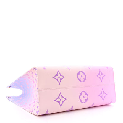 Louis Vuitton Monogram Giant Spring In The City Onthego GM Sunrise Pastel 4 of 10