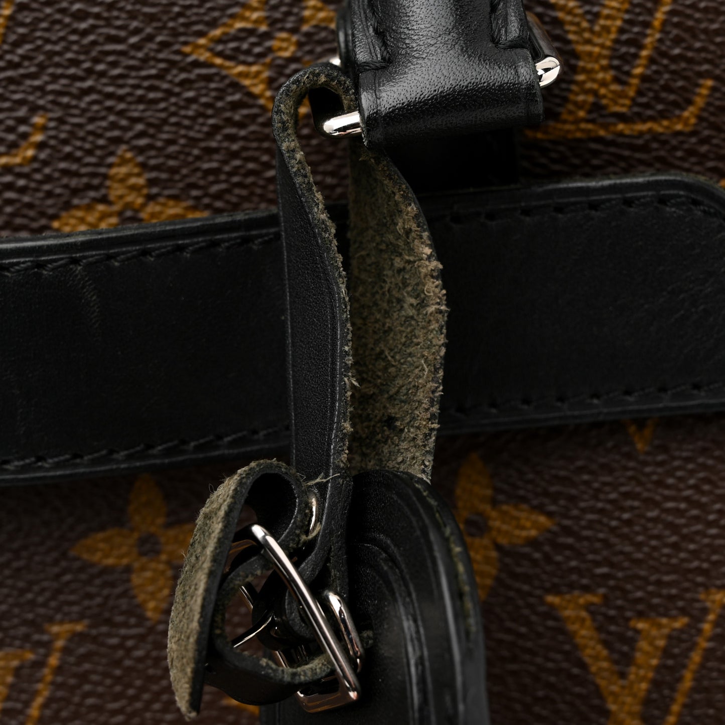 Monogram Macassar Porte-Documents Voyage GM