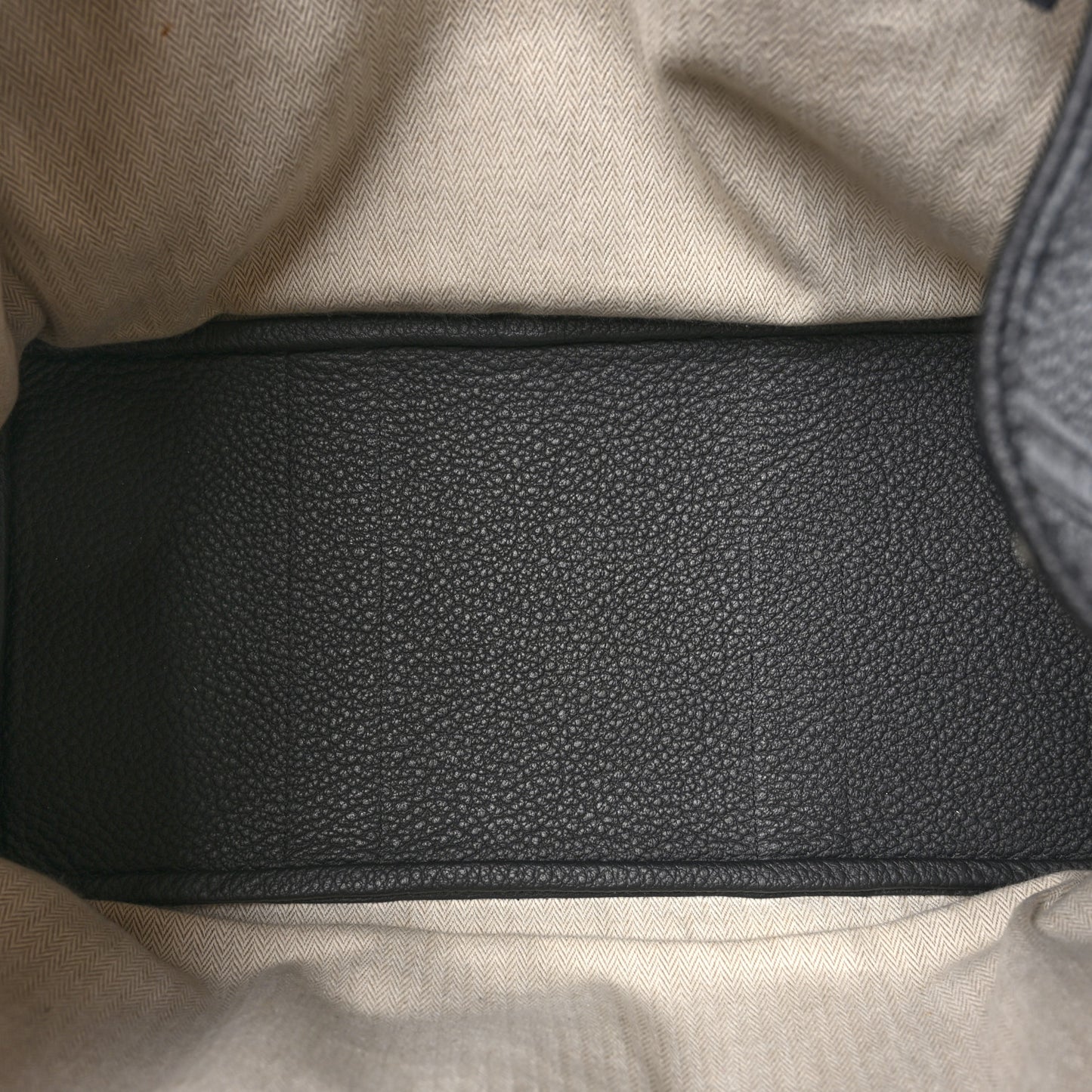 Negonda Garden Party Tote 36 MM Black
