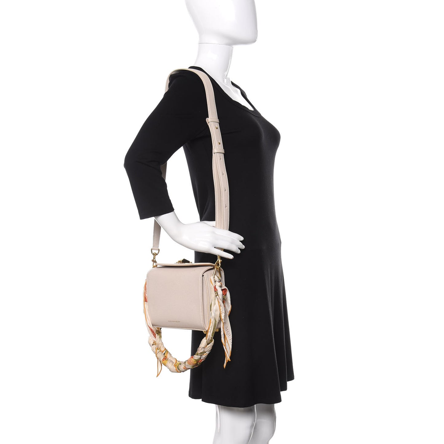 Silky Amish Grain Calfskin Scarf Box Shoulder Bag 19 Off White