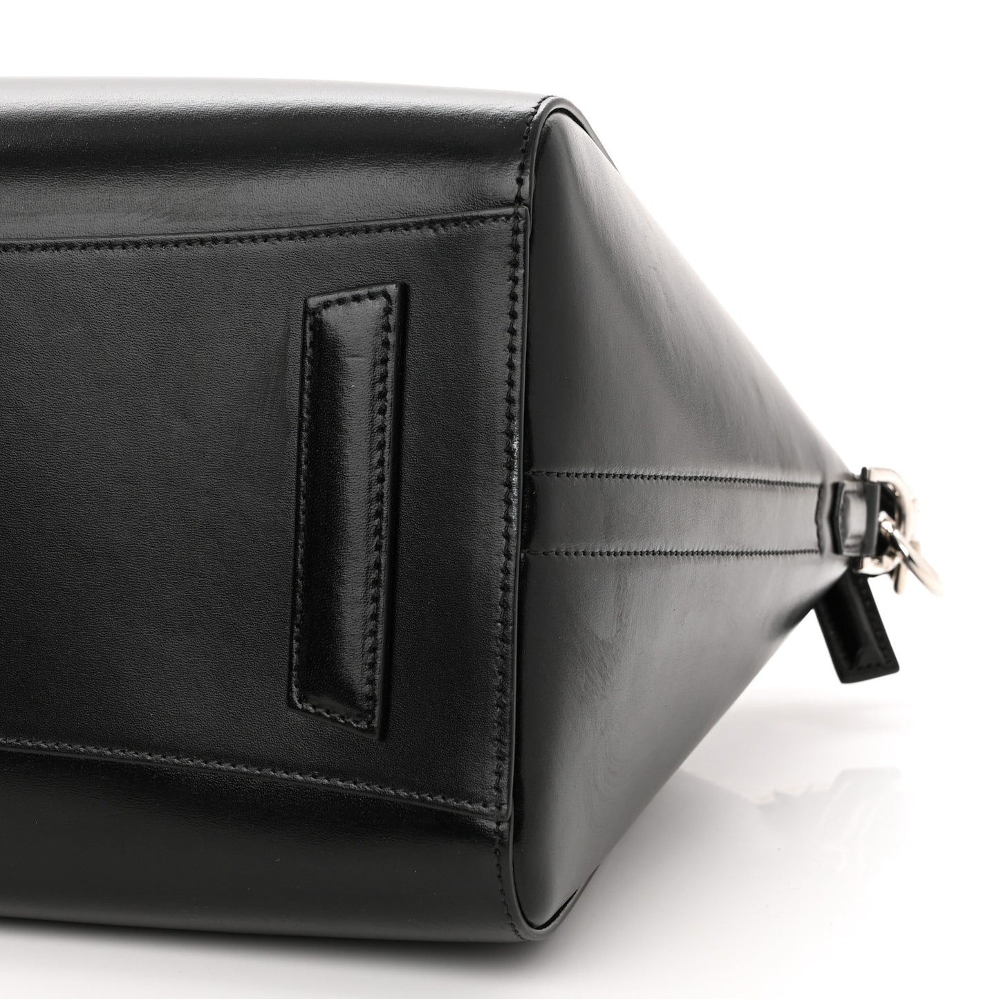 Shiny Lord Calfskin Medium Antigona Black
